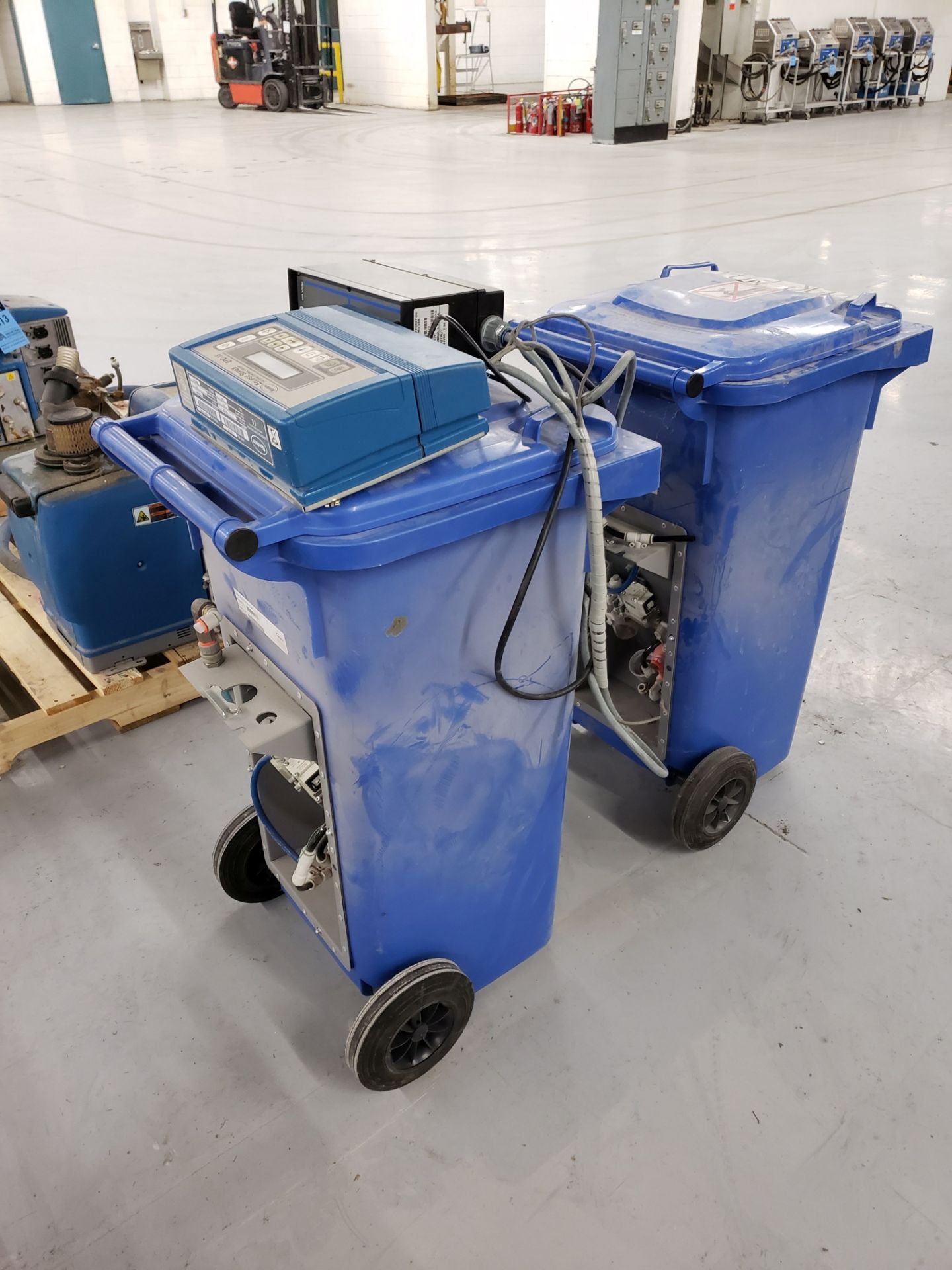 NORDSON ADHESIVE BIN W/ PS40 POWER SUPPLY & EPC-15 PATTERN CONTROL SYSTEM **Loading Fee Due - Image 2 of 6