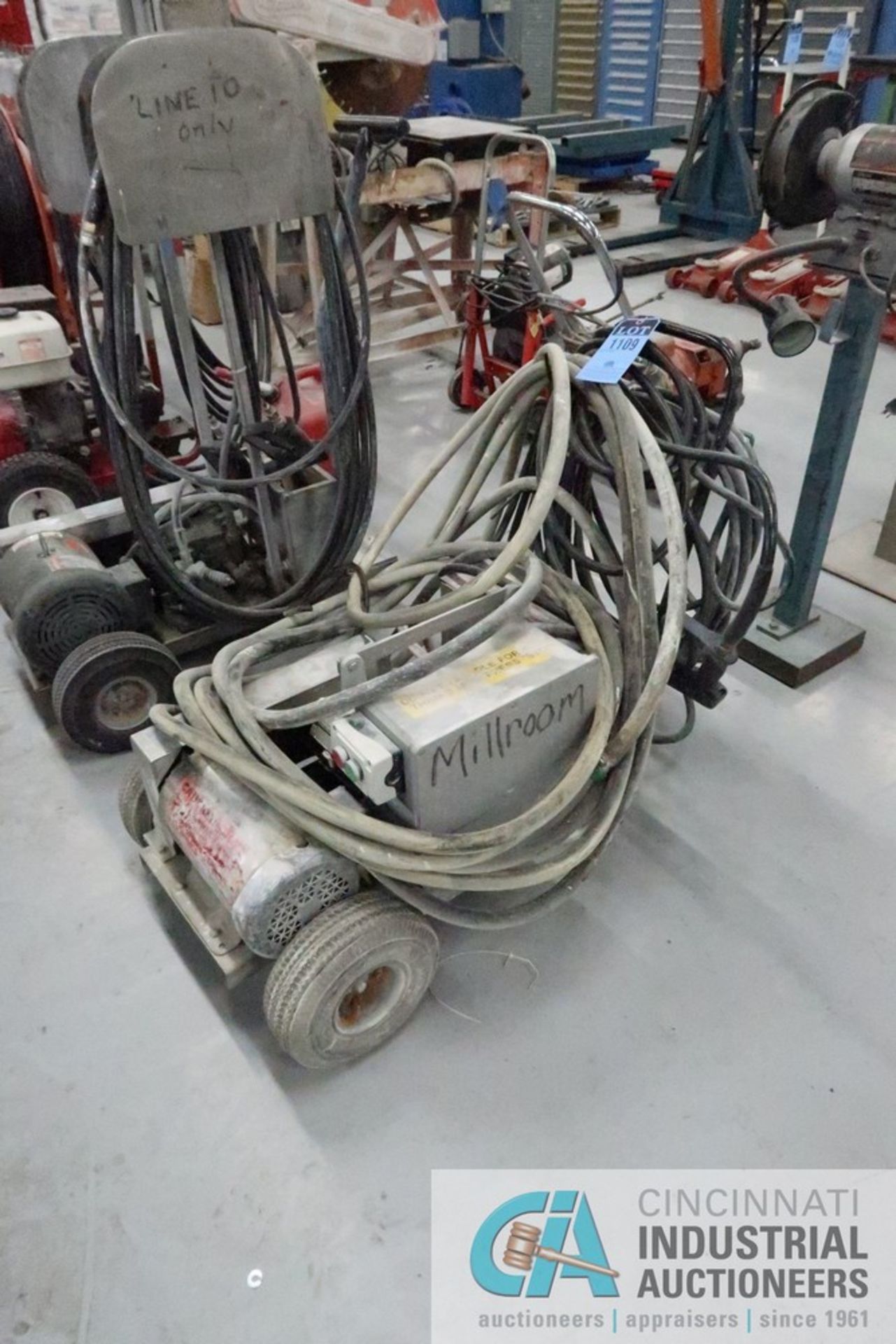 WHITCO MODEL 2418-EPC ELECTRIC PORTABLE PRESSURE WASHER; S/N 700-110, 3-PHASE, 208 VOLTS, 3 HP - Image 2 of 3