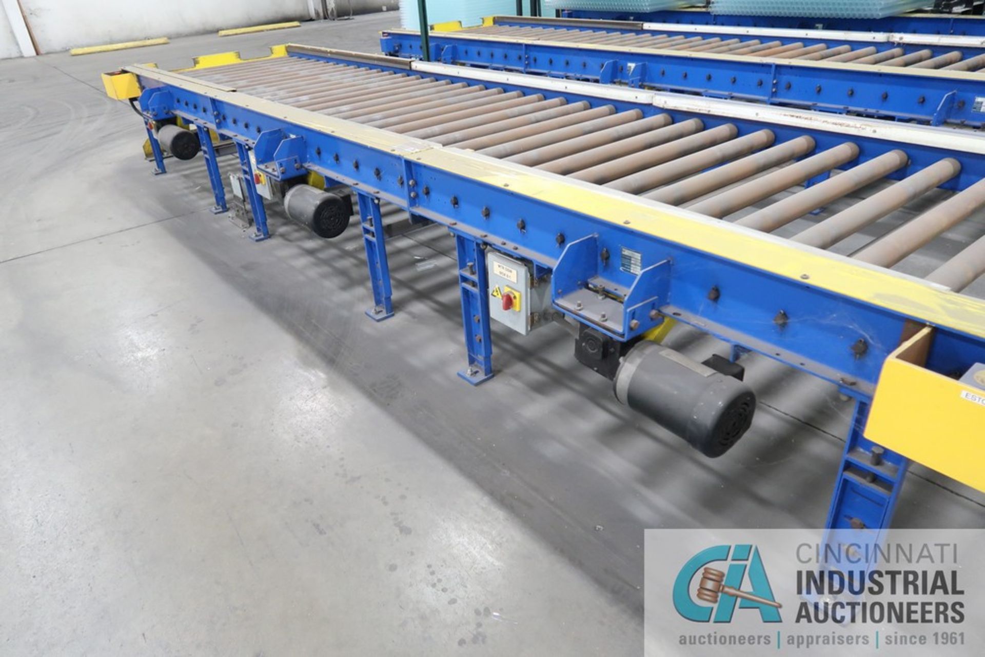 LINES 40" WIDE X 18' LONG (APPROX.) TRANSBOTICS MODEL CDLR-7244 CONVEYOR ACCUMULATOR STATIONS WITH - Image 6 of 18