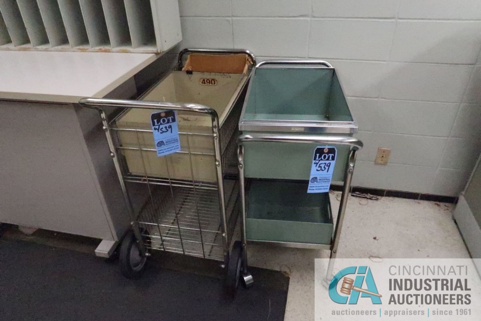 (LOT) MAIL SORTING STATION INCLUDING (2) CARTS, 22-STATION PIGEON HOLE BENCH, 4' TABLE - Image 2 of 4