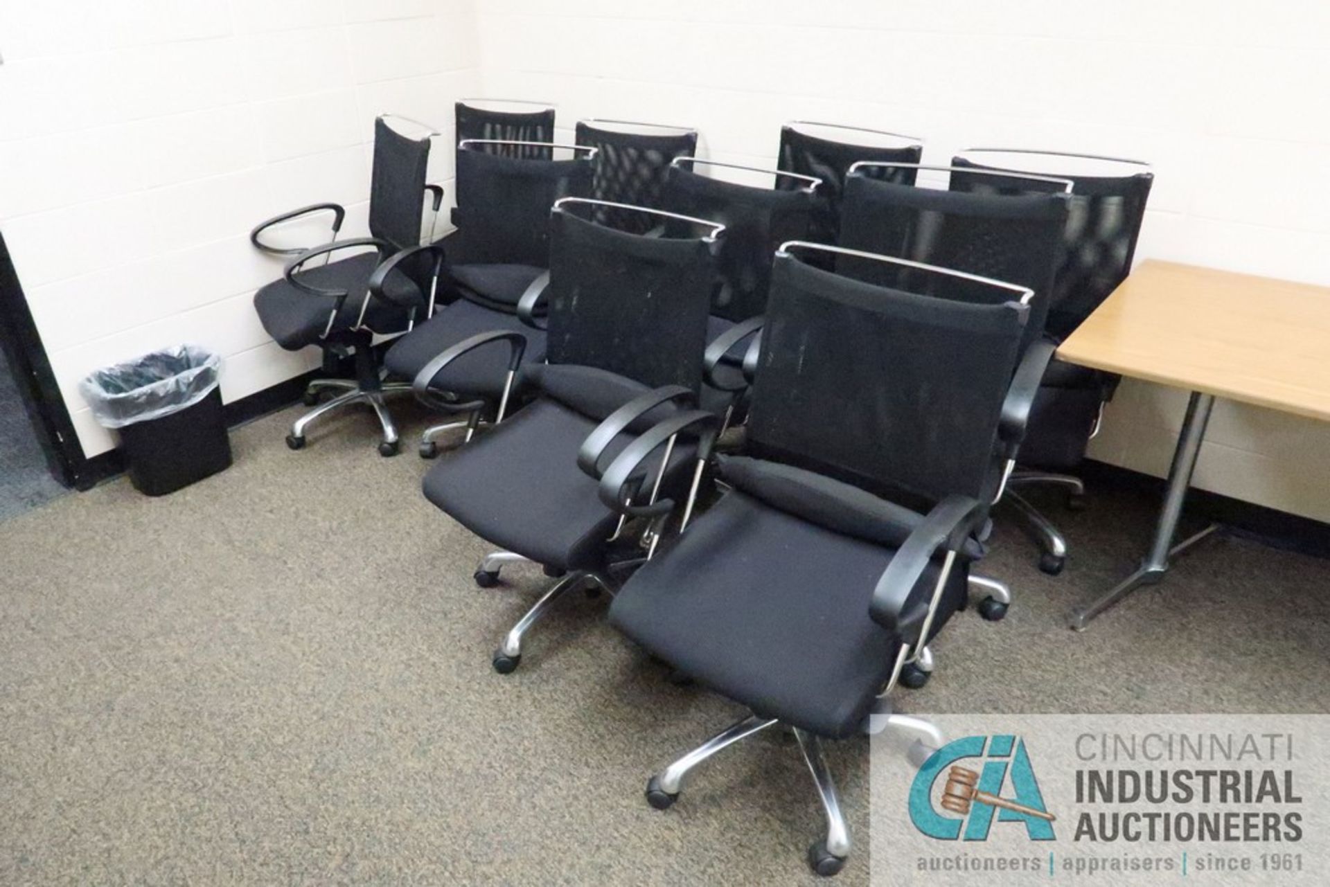 (LOT) (9) 48" TABLES, 6' FOLDING TABLE, BOOKSHELF, (10) CHAIRS, CHALK/DRY BOARD, PROJECTOR SCREEN - Image 6 of 6