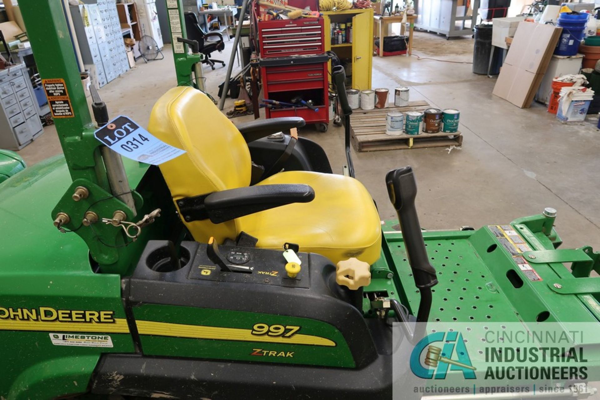 72" JOHN DEERE 997 Z-TRAK ZERO-TURN DIESEL MOWER, YANMAR ENGINE, 1,182 HOURS - Image 4 of 16