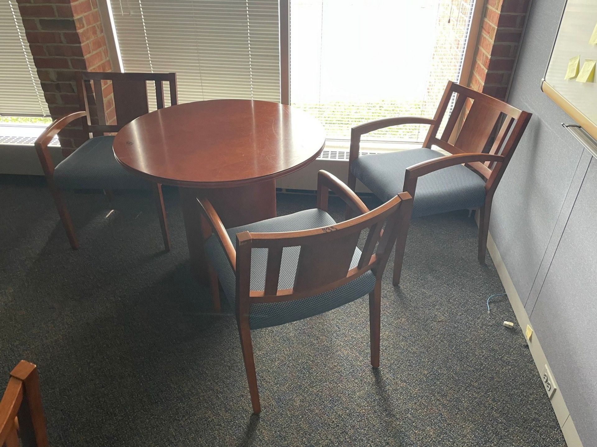 (LOT) EXECUTIVE OFFICE WITH U-SHAPED DESK, 3' DIAMETER TABLE, 2-DRAWER CABINET, (4) CHAIRS - Image 3 of 3