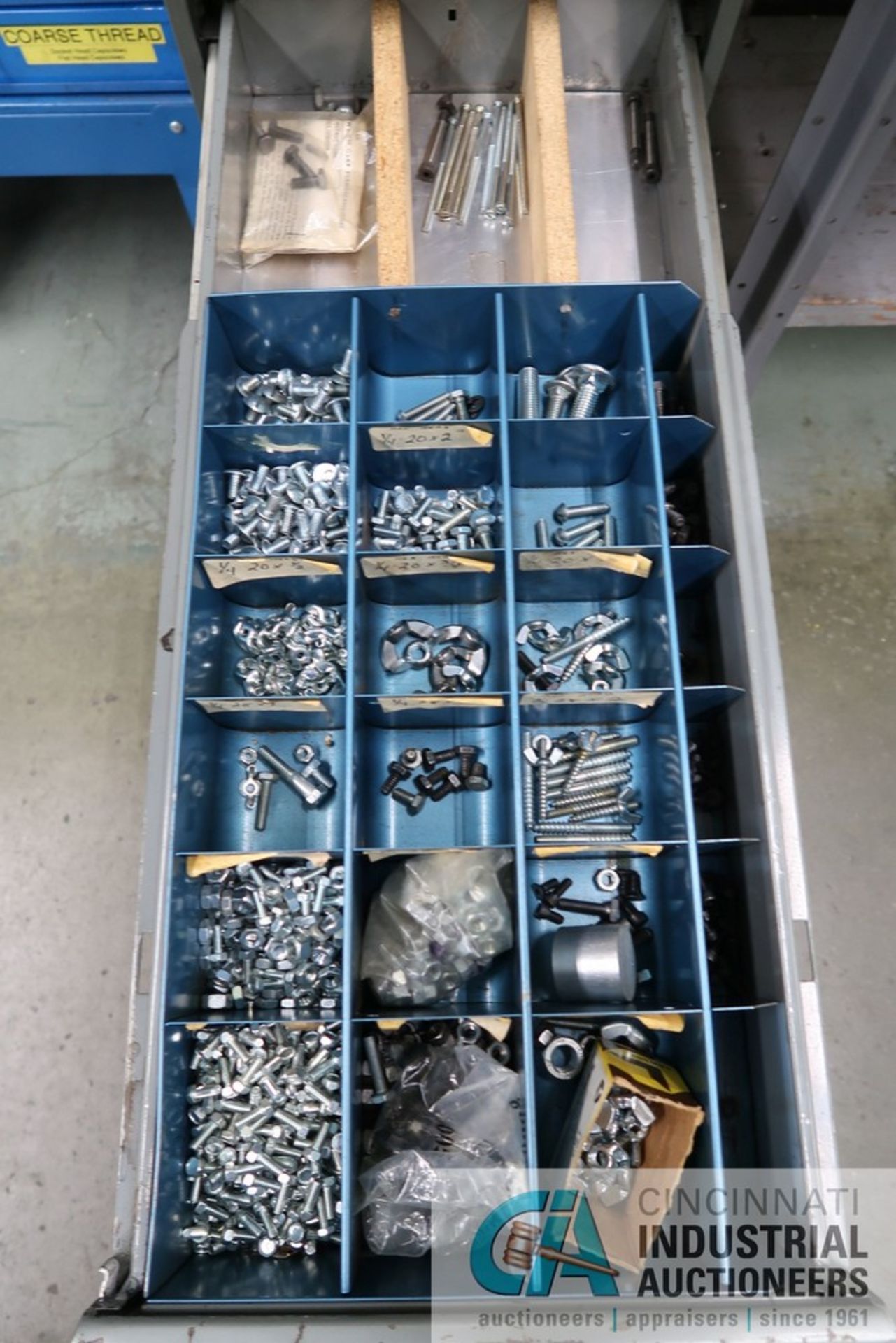 8-DRAWER HARDWARE CABINET WITH MISCELLANEOUS HARDWARE - Image 5 of 9