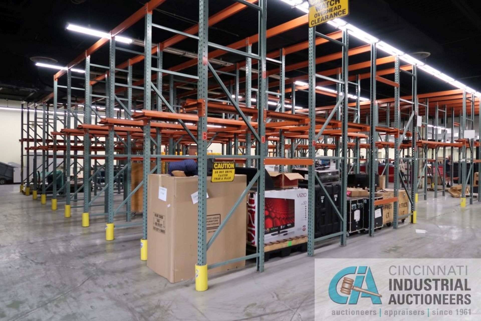 SECTIONS 54"W X 20'D X 12'6"H ADJUSTABLE BEAM DRIVE-IN PALLET RACK - Image 4 of 6