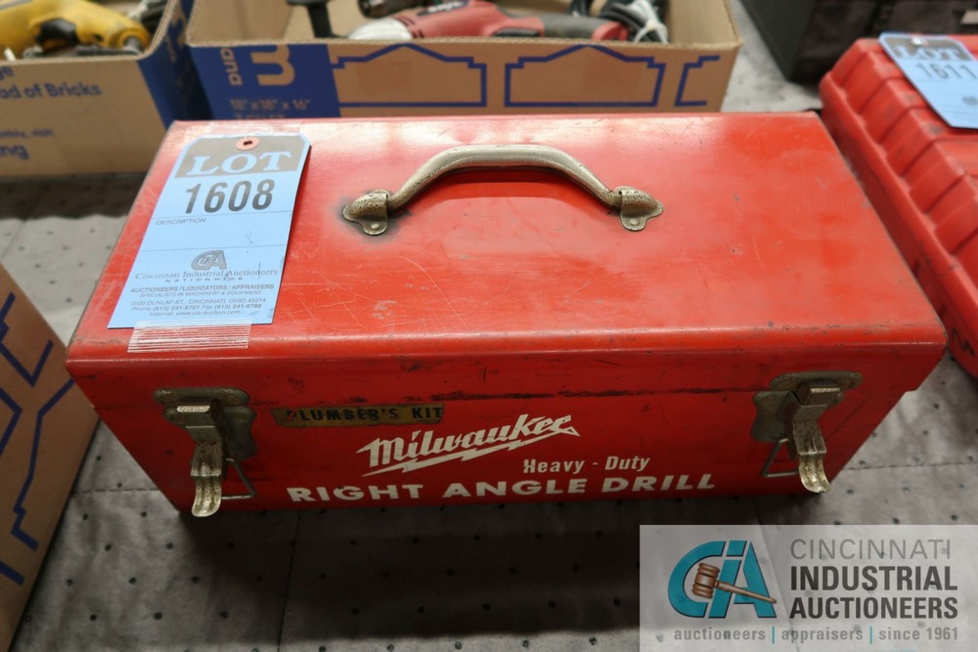 1/2'' MILWAUKEE CAT. NO. 1101-1 HEAVY-DUTY HOLE-SHOOTER RIGHT ANGLE DRILL