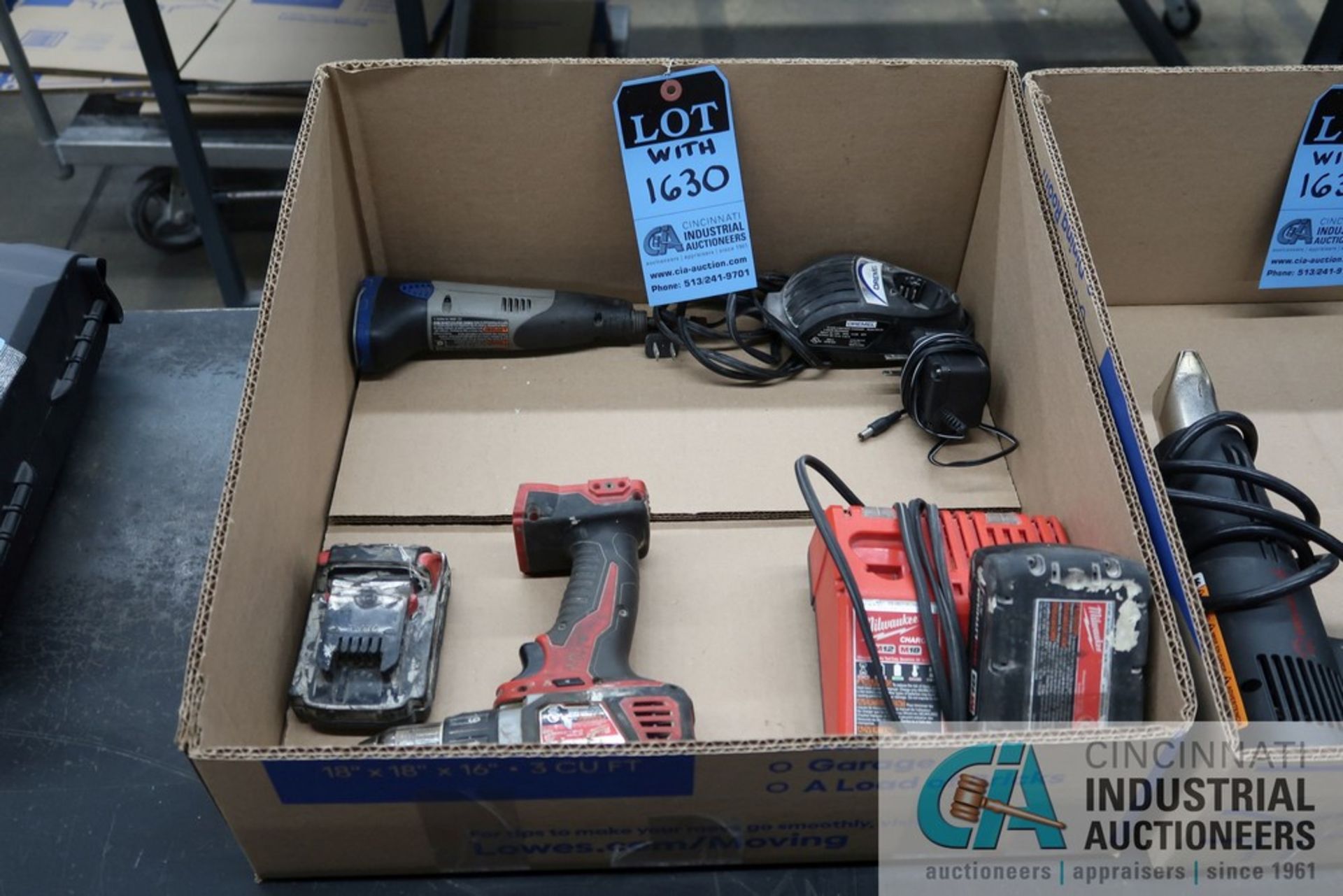 (LOT) MISCELLANEOUS CORDLESS AND ELECTRIC HAND POWER TOOLS - Image 4 of 6