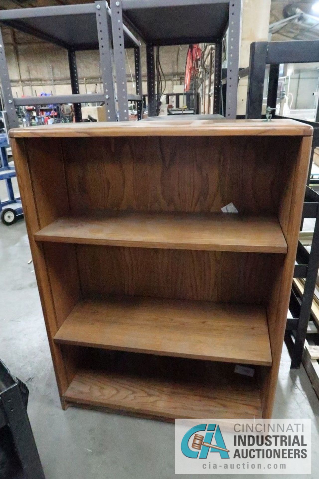 (LOT) MISCELLANEOUS STEEL AND WOOD SHELVES - Image 2 of 4