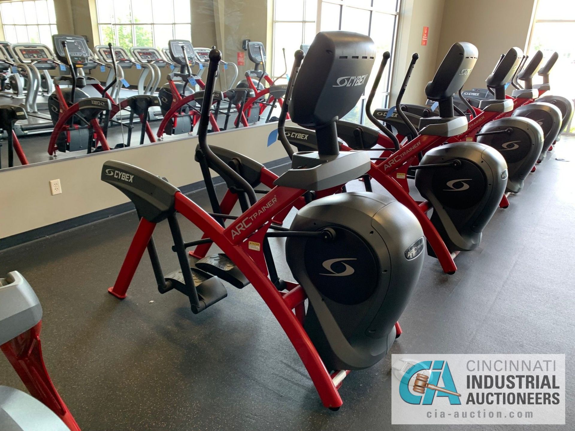 CYBEX ARC TRAINER (NEW 2014) - Image 3 of 7