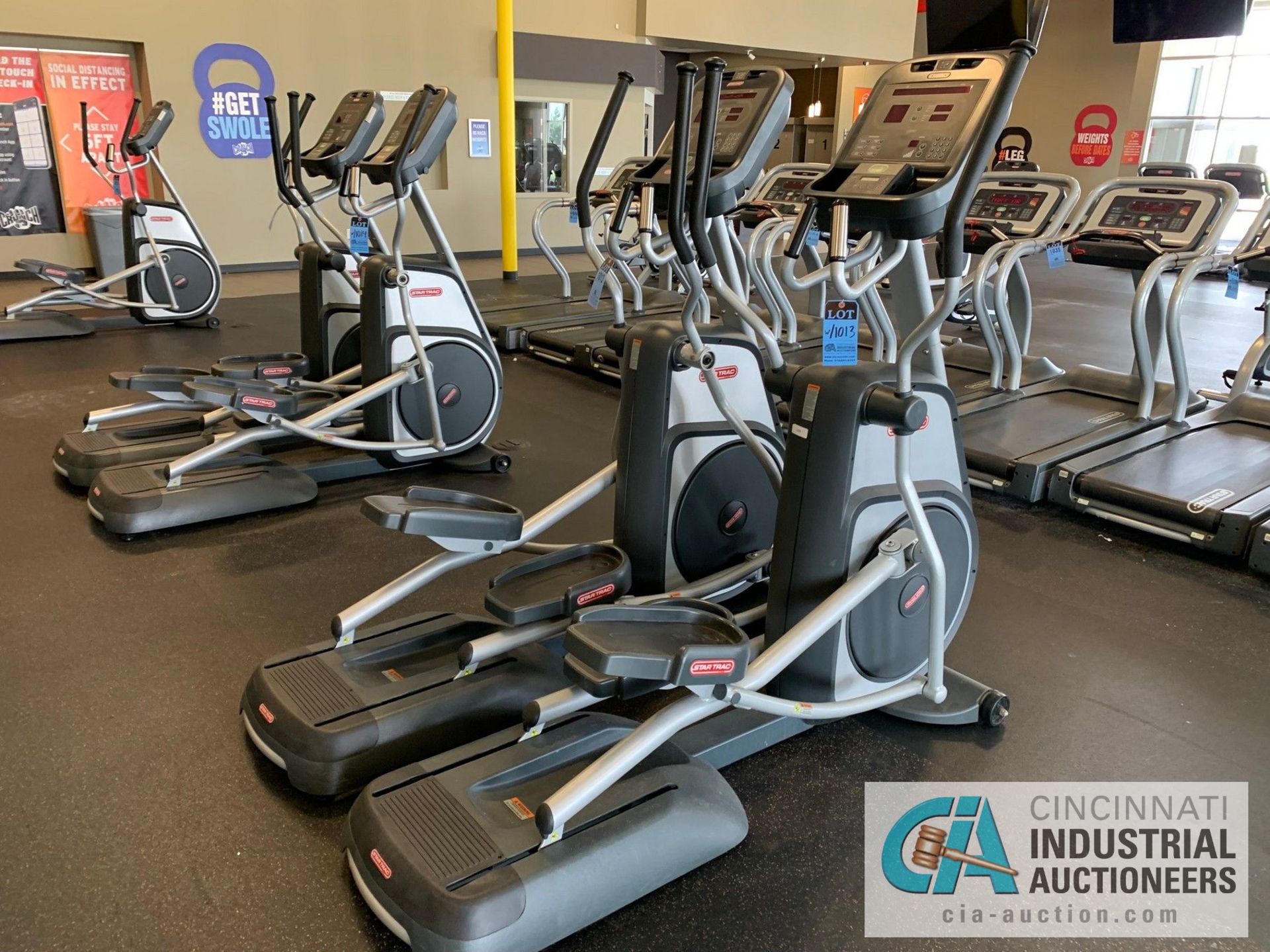 STAR TRAC ELLIPTICAL MACHINES