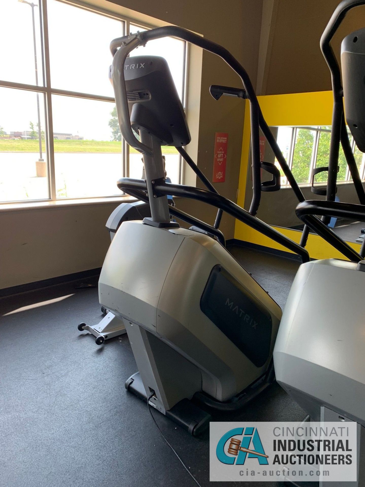 MATRIX STAIR STEPPER MACHINE - Image 3 of 6