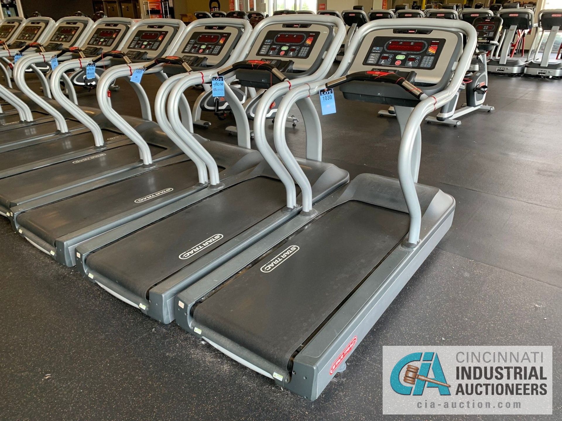 STAR TRAC TREADMILLS (NEW 2014)