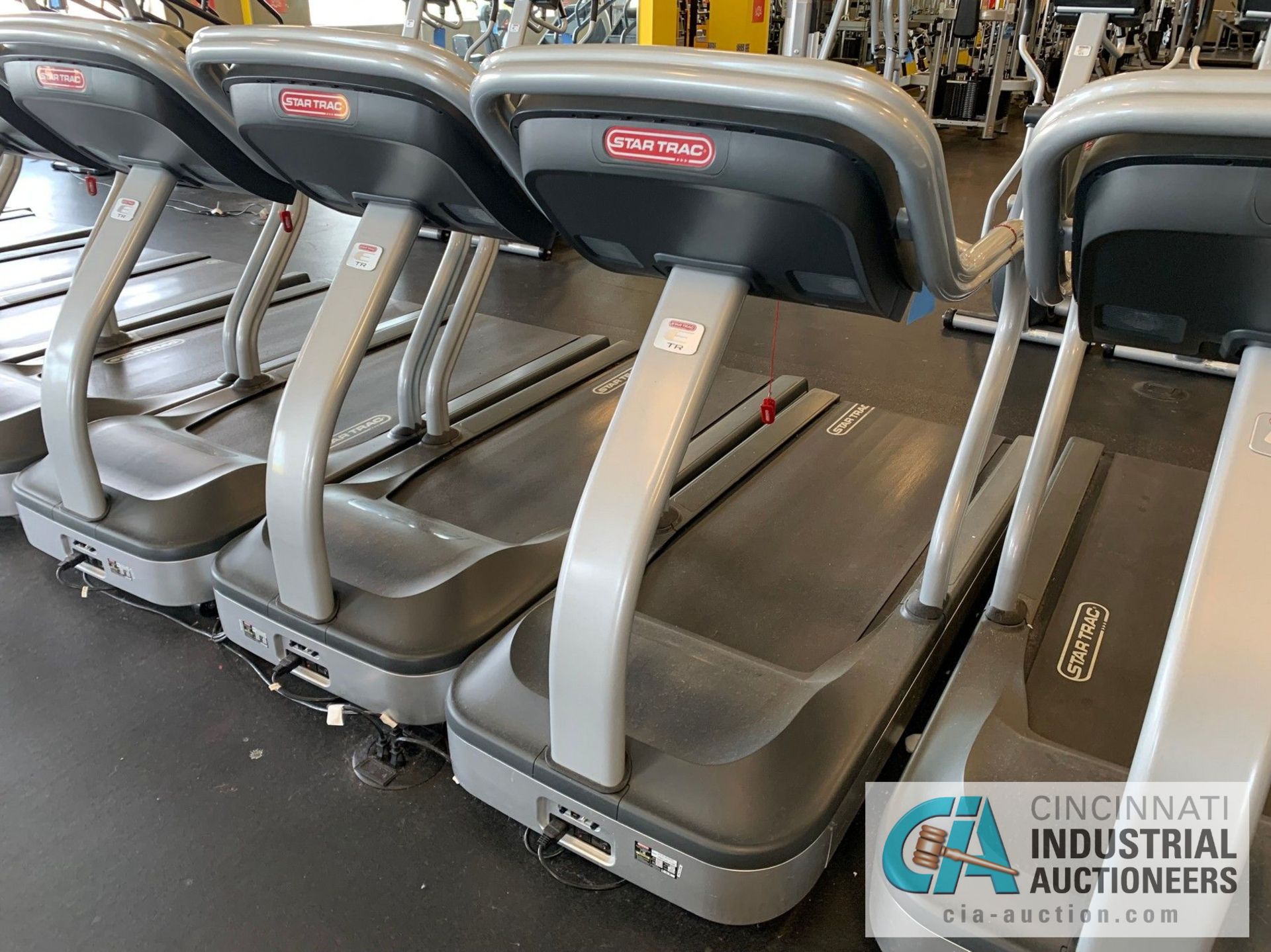 STAR TRAC TREADMILLS (NEW 2014) - Image 4 of 7