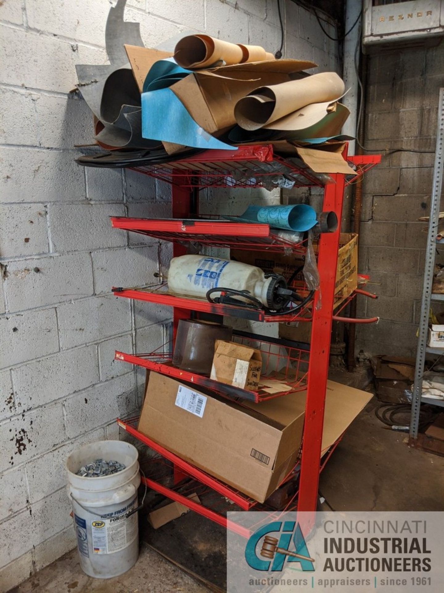 (LOT) CONTENTS OF ROOM: SHELVING UNITS WITH HARDWARE, GRINDING WHEELS, ALL THREAD, MACHINE PARTS, - Image 8 of 12