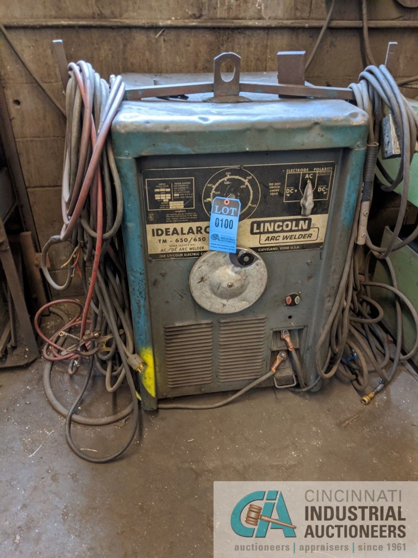 650 AMP LINCOLN TM-650 ARC WELDER