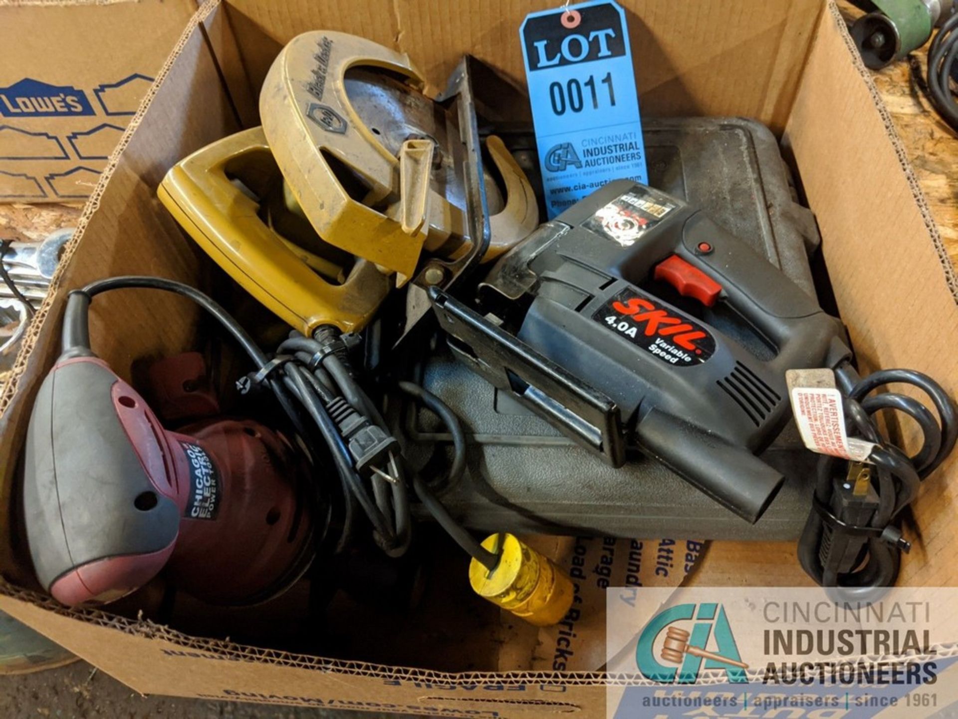 (LOT) ELECTRIC HAND TOOLS: SKILL 4339 JIGSAW, BLACK & DECKER CIRCULAR SAW, CHICAGO PALM SANDER