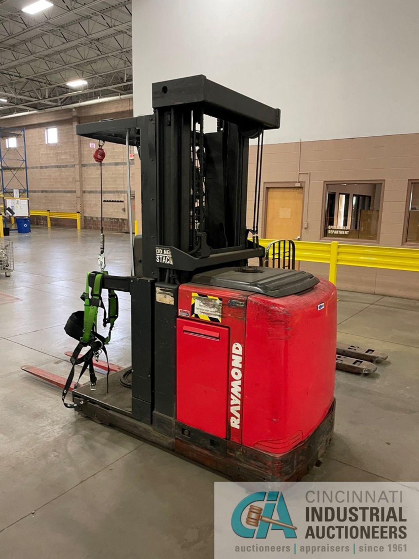 3,000 LB. RAYMOND MODEL 540-OPC30TT STAND UP ELECTRIC ORDER PICKER; S/N EASI-05-AE36153, 204" LIFT