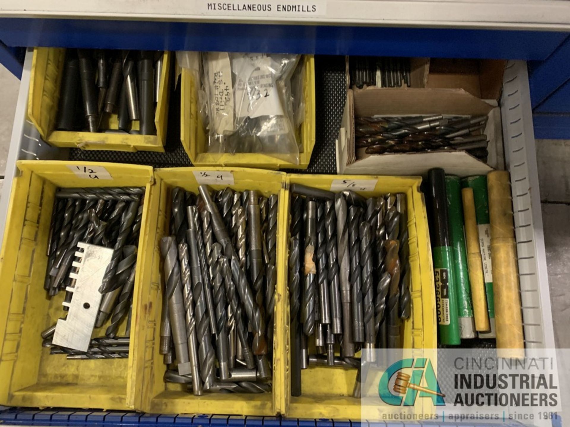 16-DRAWER STOR-LOC TOOLING CABINET W/ CONTENTS INCLUDING INDEXABLE TOOLING, CARBIDE INSERTS, END - Image 7 of 10