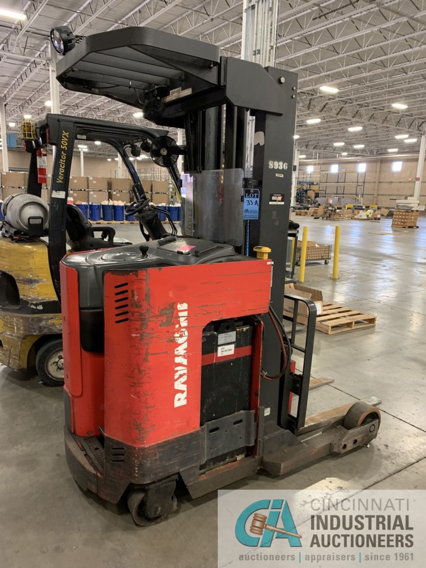 4,000 LB. RAYMOND MODEL EASI-R40TT ELECTRIC STAND-UP REACH TRUCK; S/N ES-D-02-11685, 36-VOLT, 187" - Image 2 of 7