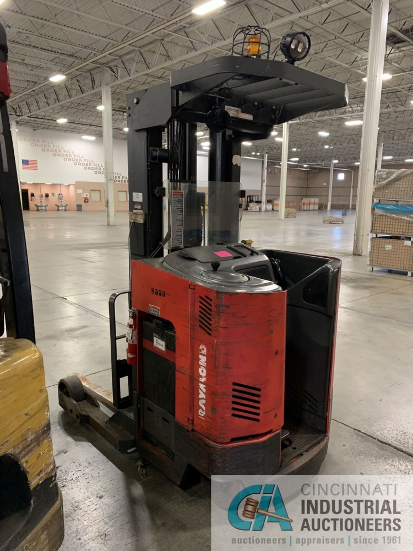 4,000 LB. RAYMOND MODEL EASI-R40TT ELECTRIC STAND-UP REACH TRUCK; S/N ES-D-02-11685, 36-VOLT, 187" - Image 3 of 7