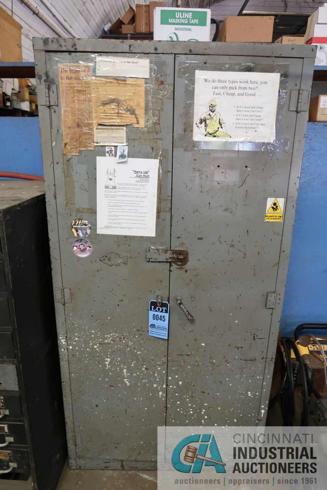 (LOT) MISCELLANEOUS SHOP SUPPORT EQUIPMENT WITH STORAGE CABINET