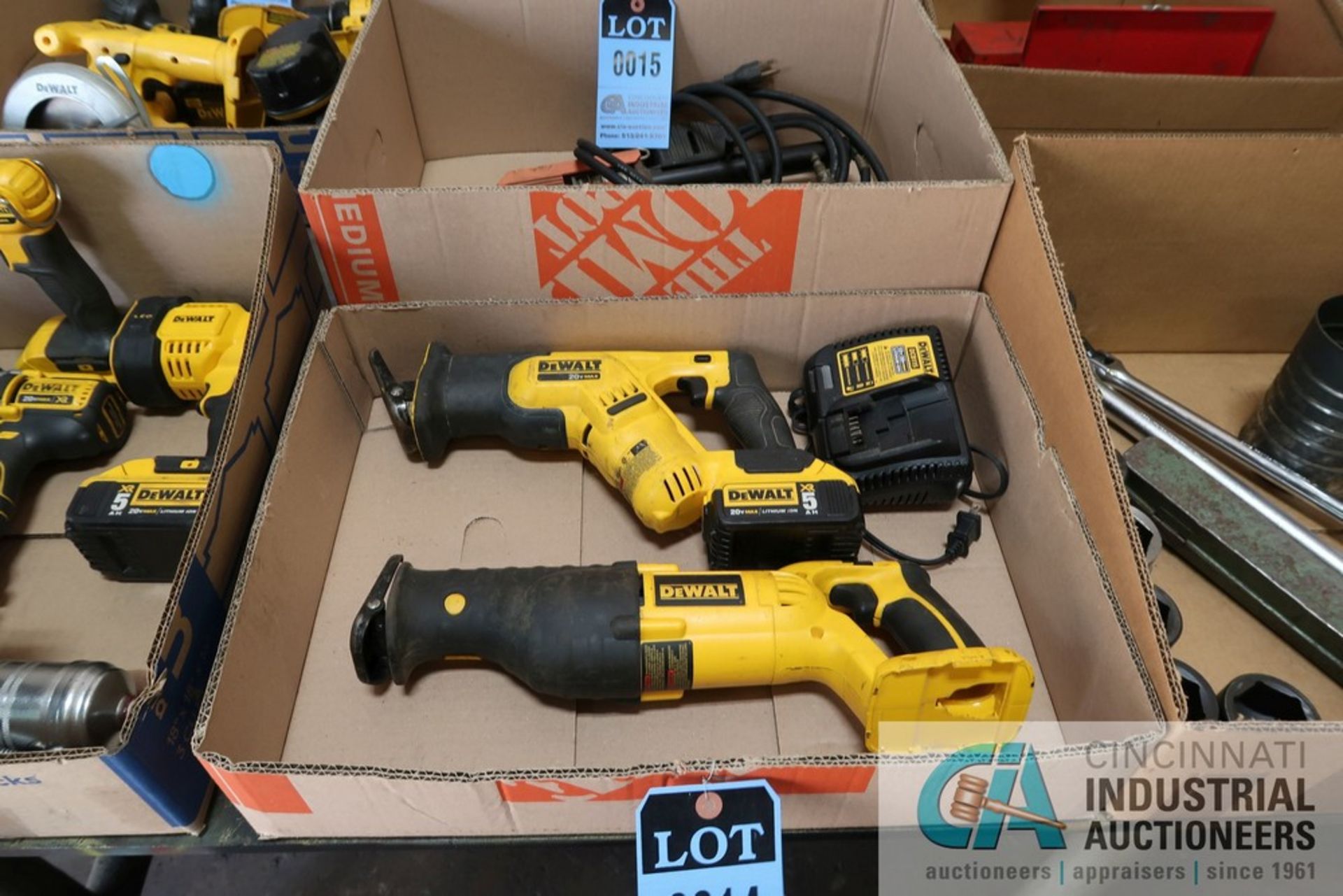 DEWALT CORDLESS RECIPROCATING SAWS