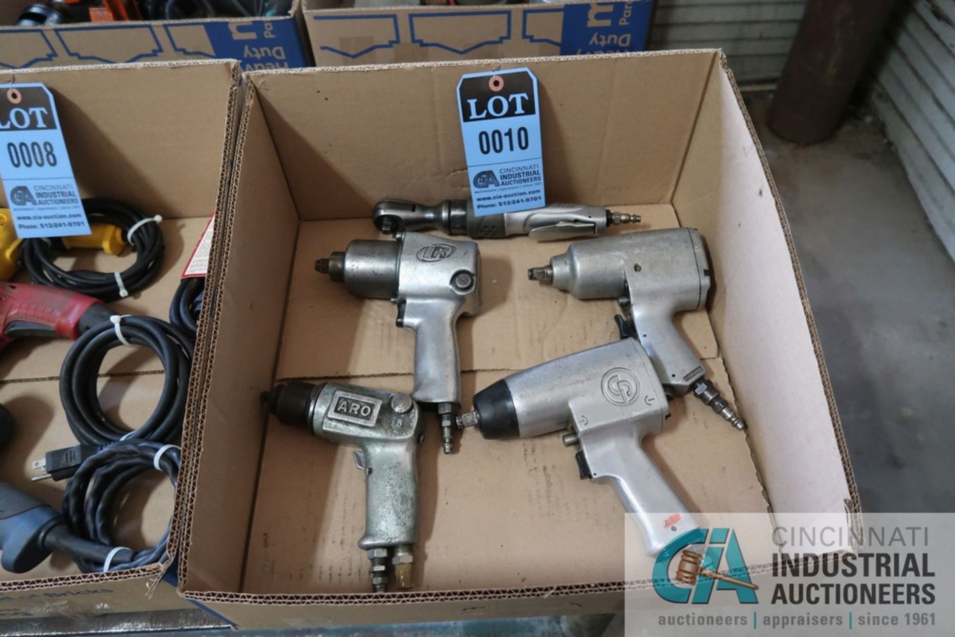 (LOT) MISCELLANEOUS DRIVE PNEUMATIC IMPACT GUNS