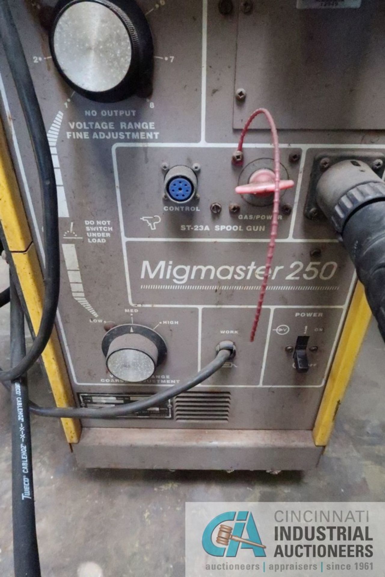 250 AMP ESAB MODEL MIGMASTER 250 MIG WELDING POWER SOURCE; S/N MA-I741155, WITH BUILT IN WIRE - Image 4 of 5