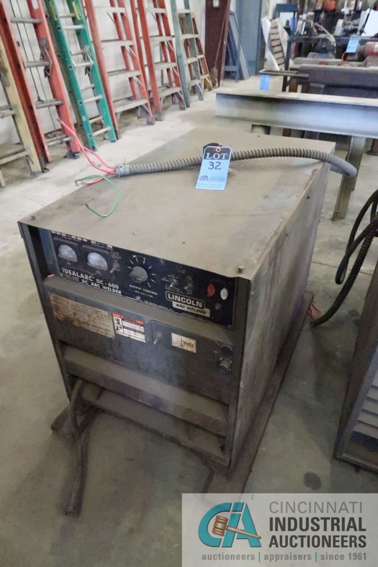 600 AMP LINCOLN ELECTRIC MODEL DC-600 ARC WELDING POWER SOURCE