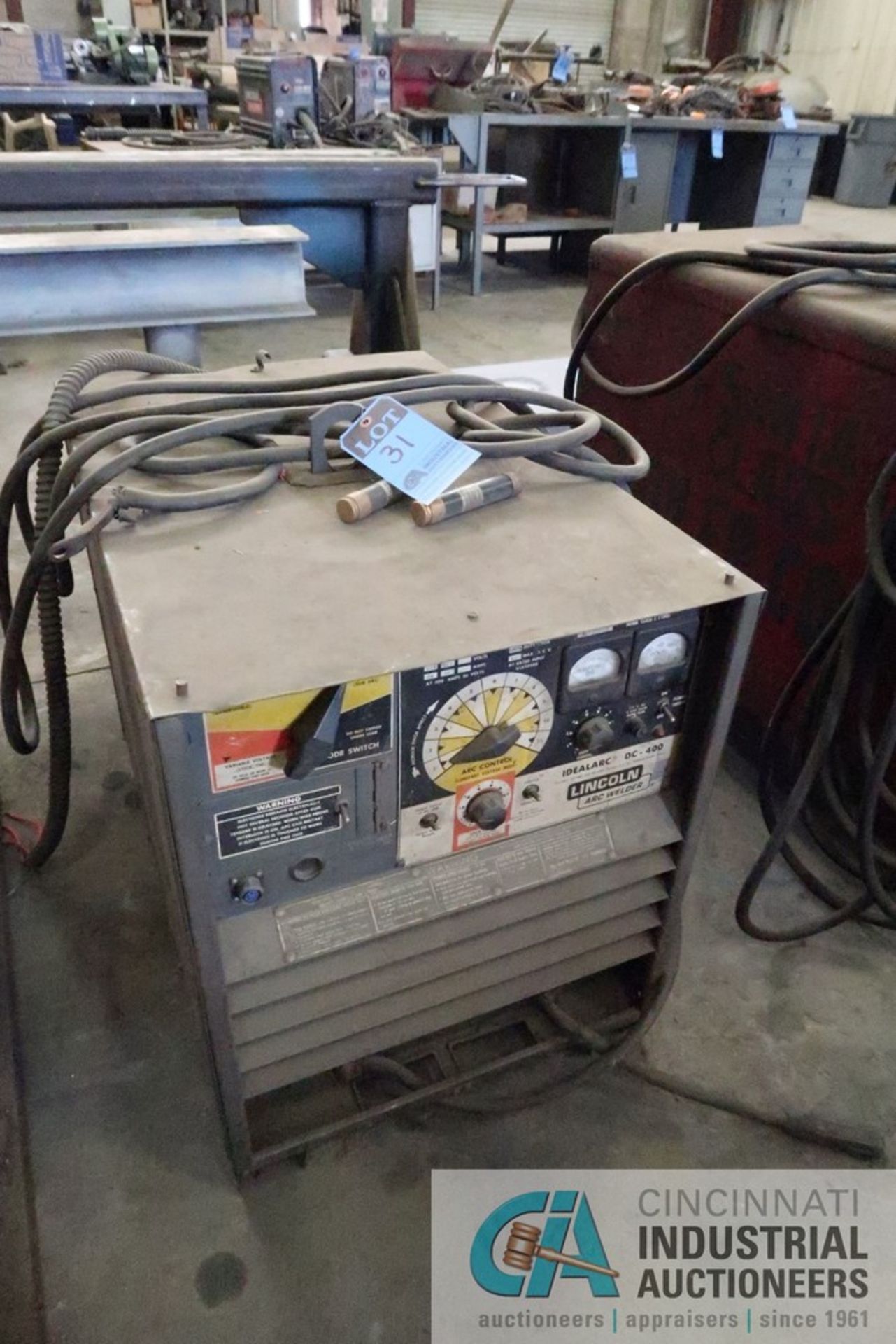 400 AMP LINCOLN ELECTRIC MODEL DC-400 ARC WELDING POWER SOURCE - Image 2 of 6