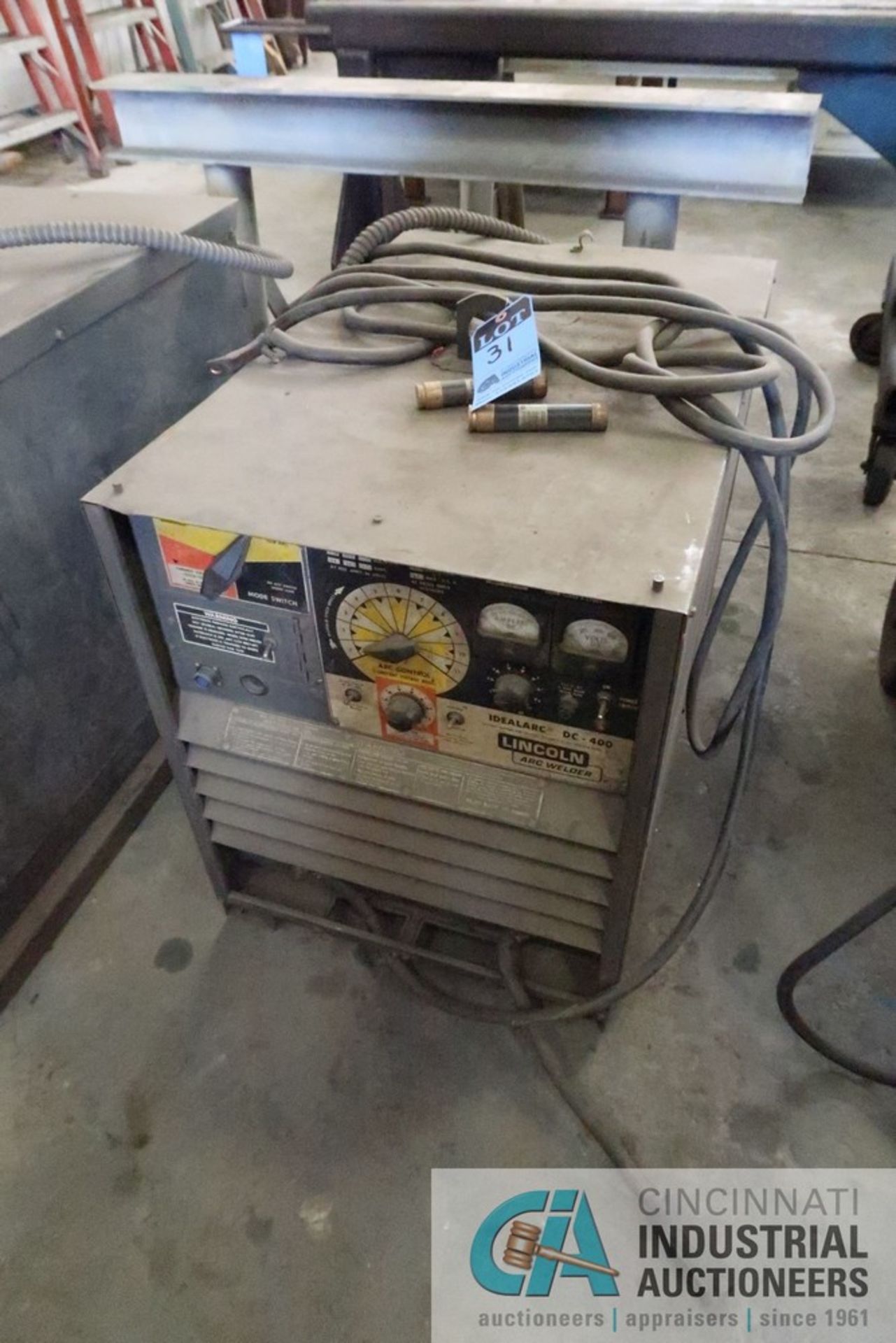 400 AMP LINCOLN ELECTRIC MODEL DC-400 ARC WELDING POWER SOURCE - Image 5 of 6