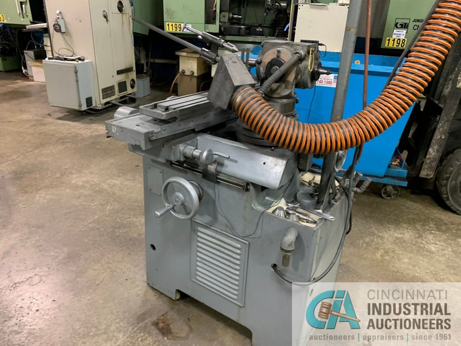 CINCINNATI MANUAL CUTTER GRINDER; S/N N/A - Image 5 of 5