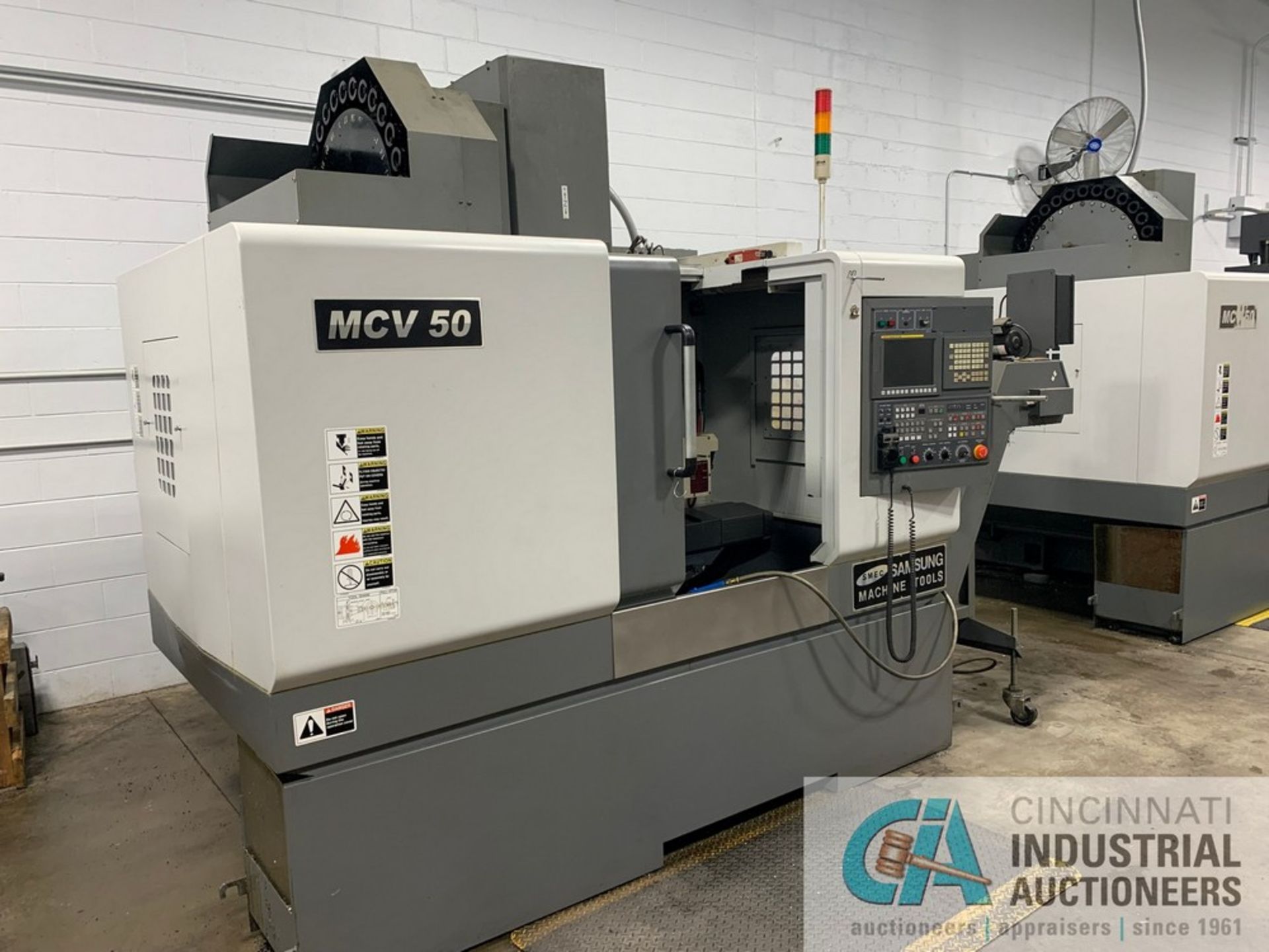 **SAMSUNG MODEL MCV50 CNC VERTICAL MACHINING CENTER W/ 4TH & 5TH AXIS, KOMA TILTING & ROTATING - Image 2 of 16