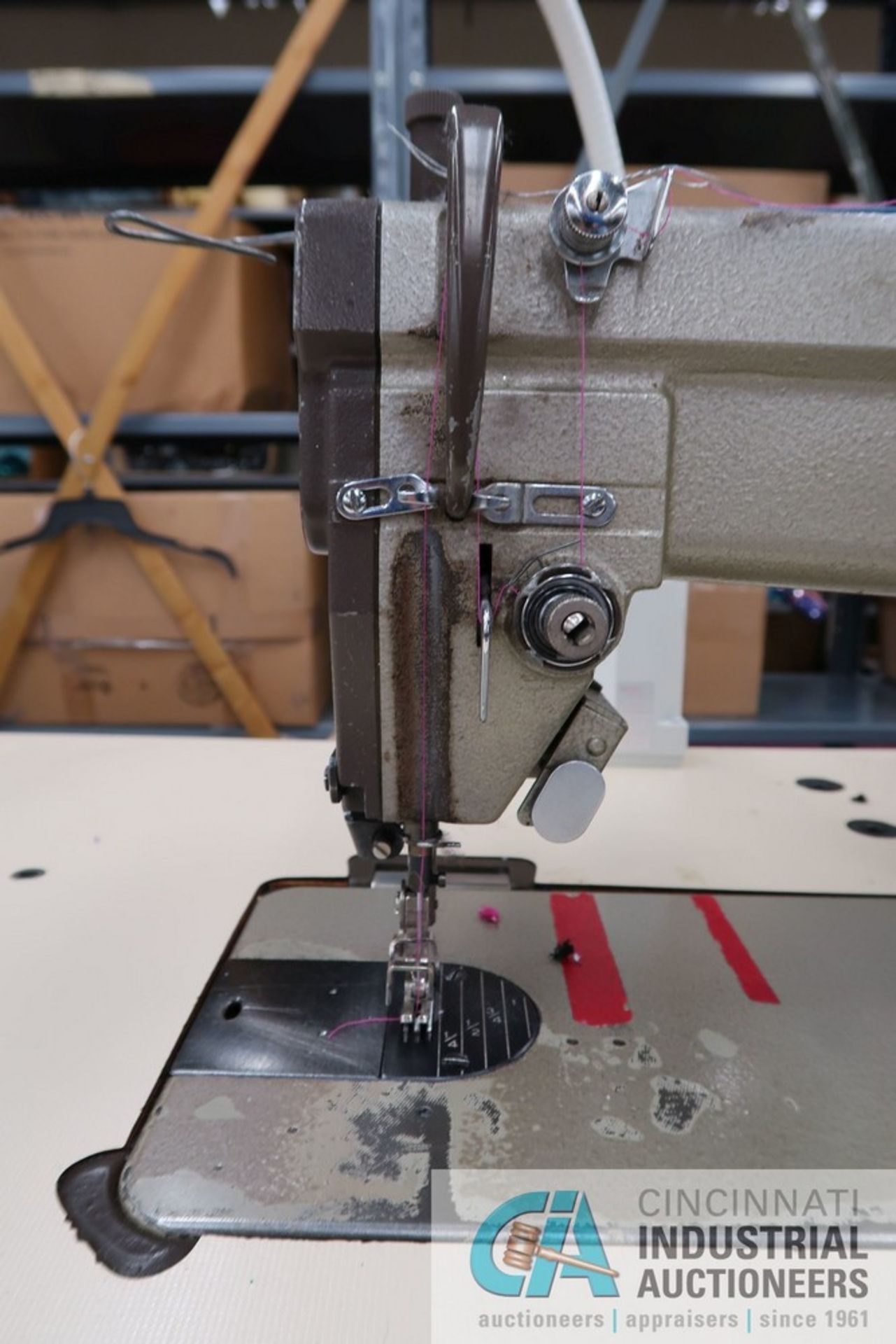 MITSUBISHI MODEL LS2-180 SINGLE NEEDLE SEWING MACHINE; S/N M1TWGY8596, FOOT CONTROL, FL-C6L1M1-STOP, - Image 4 of 6