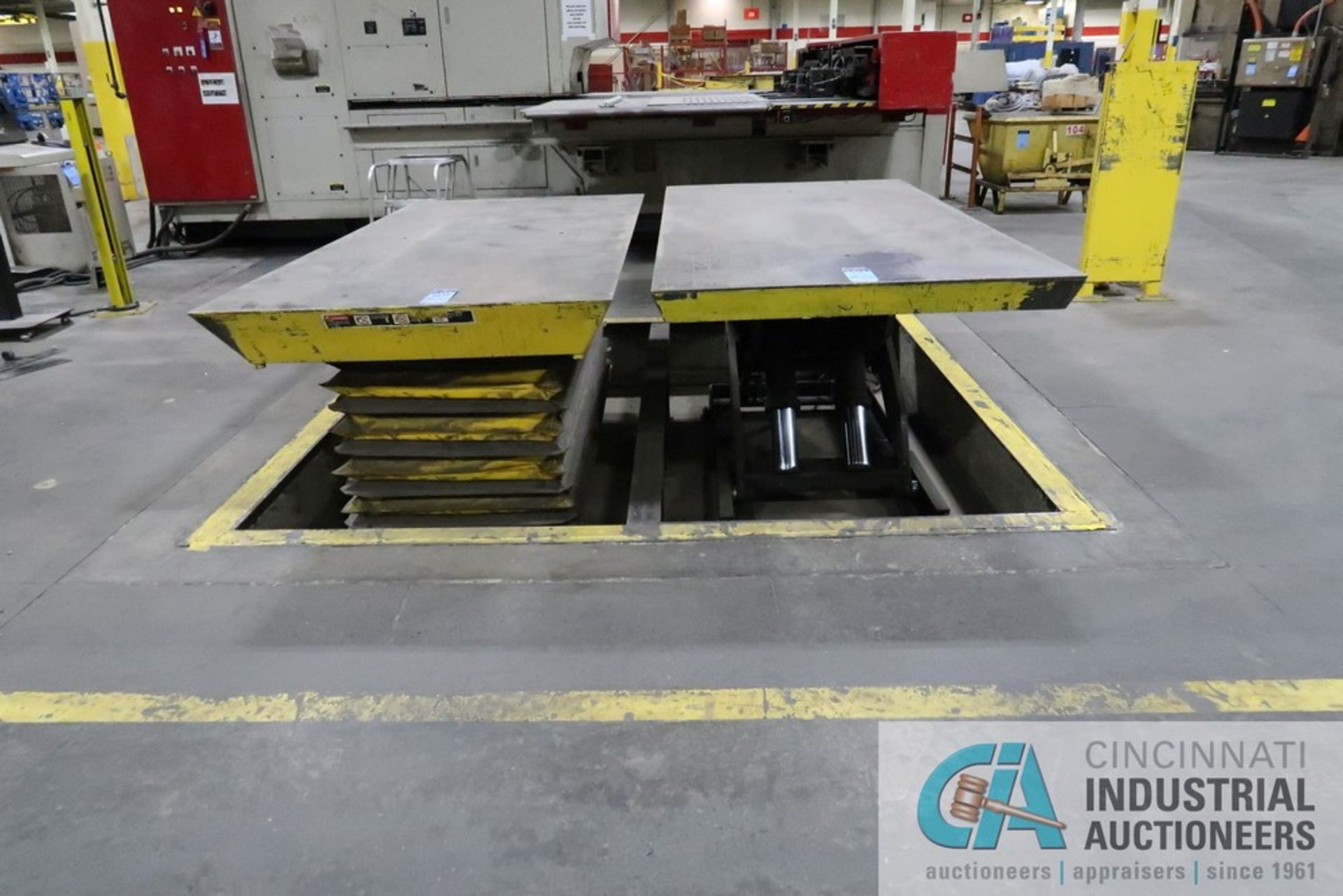 4,000 LB. CAPACITY SOUTHWORTH ELECTRIC / HYDRAULIC SCISSOR LIFT TABLES (K-5049), 48" X 96" PLATFORM - Image 3 of 7