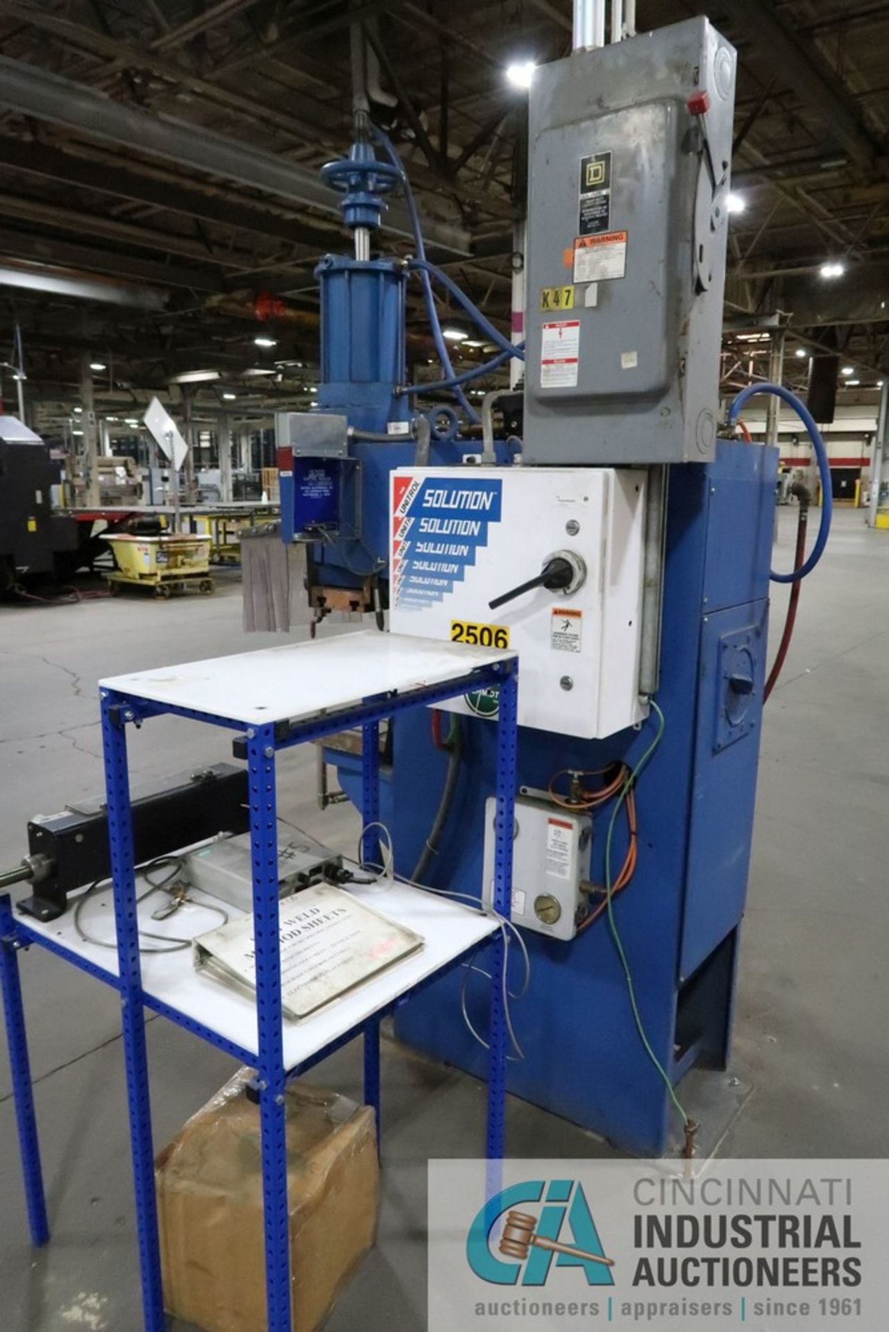 150 KVA FEDERAL MODEL PA-2-12/18 SPOT WELDER; S/N 272742-10 (K-6162), 20" THROAT, 440 VOLTS, UNITROL - Image 6 of 8