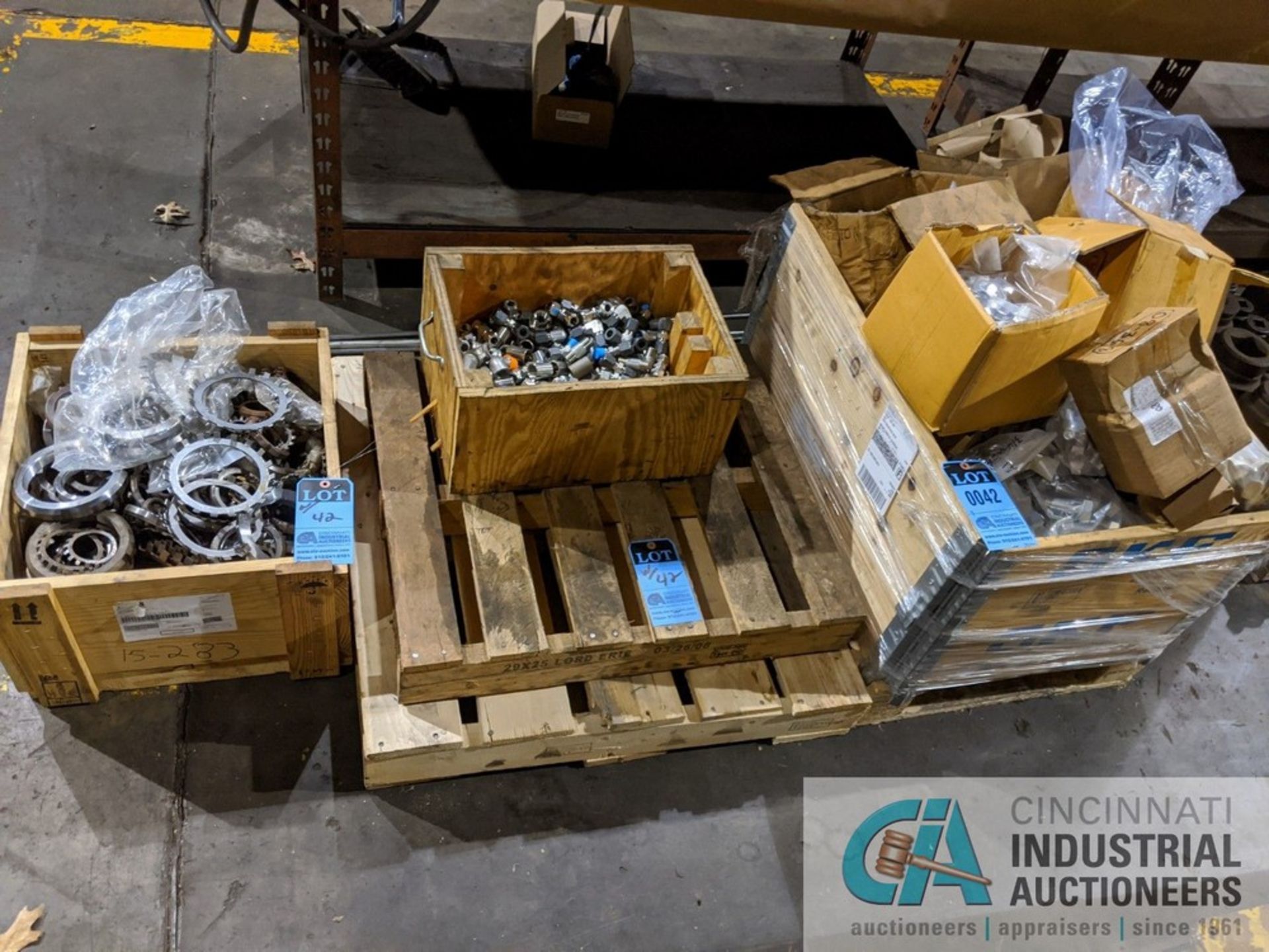 BOXES OF HARDWARE; BOLTS, FITTINGS, RETAINING RINGS