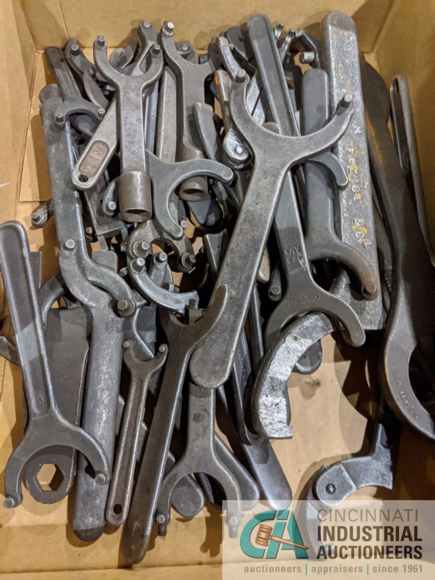 (LOT) MACHINE WRENCHES & SNAP RING PLIERS - Image 2 of 3