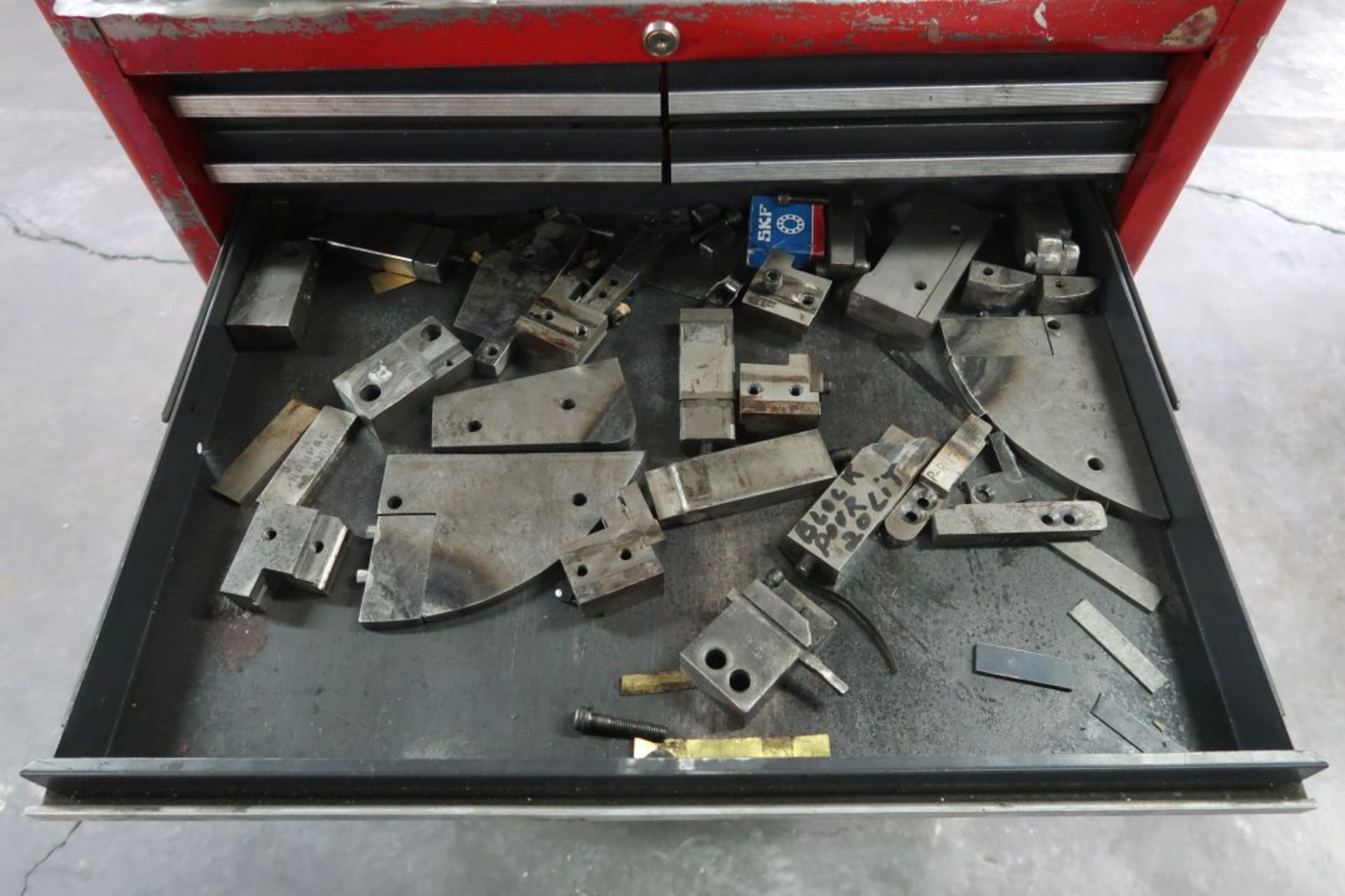OMCG MULTI SLIDE 7 HEAD 3/16'' WIRE BENDER WITH PARTS FEEDER MOD: 630 S/N 1183 - Image 10 of 14