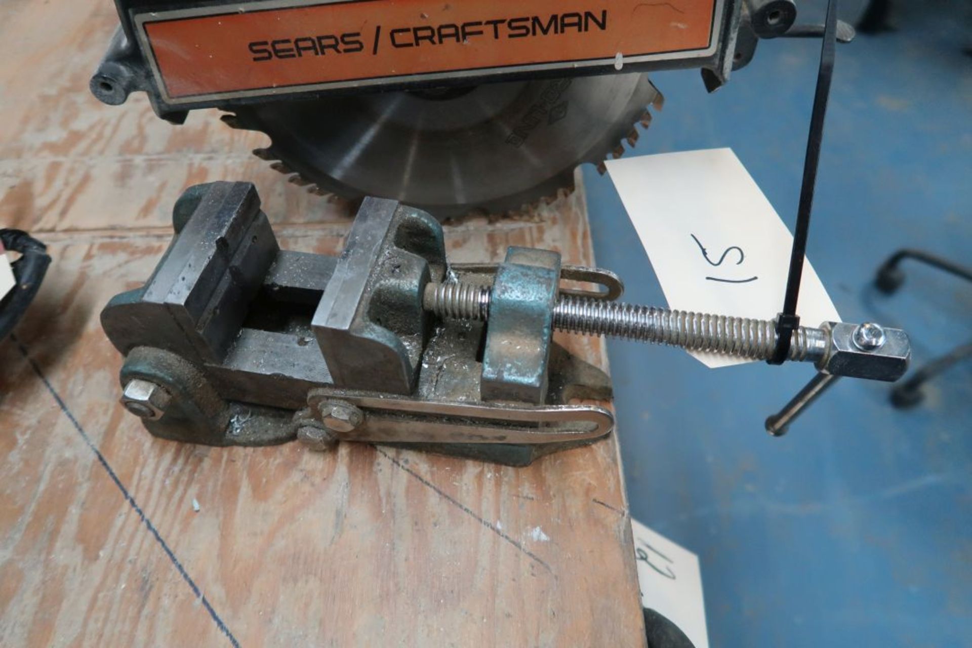 TILTING DRILL PRESS VISE