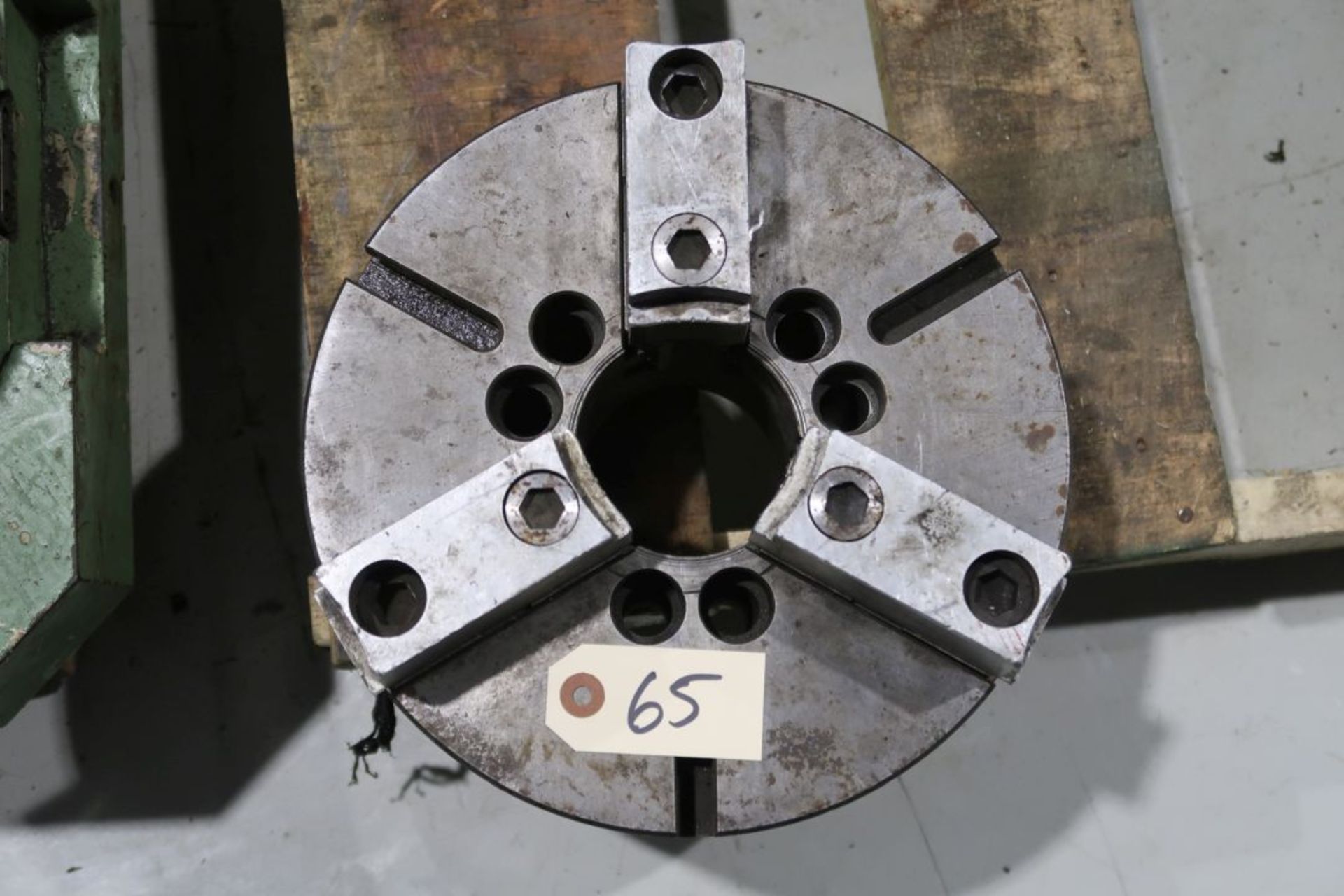 10'' 3 JAW CHUCK