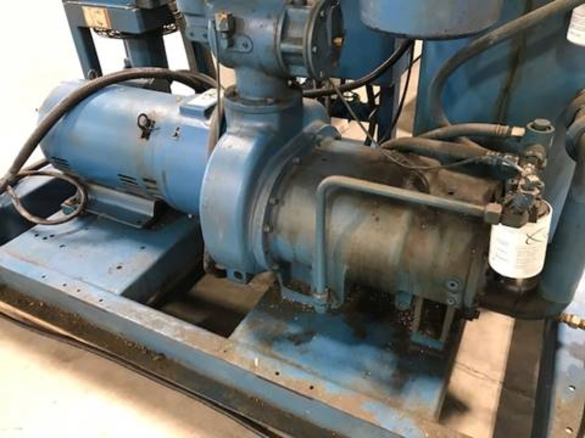 QUINCY 40 HP ROTARY SCREW VACUUM PUMP MOD: QSVI 40 - Image 3 of 3