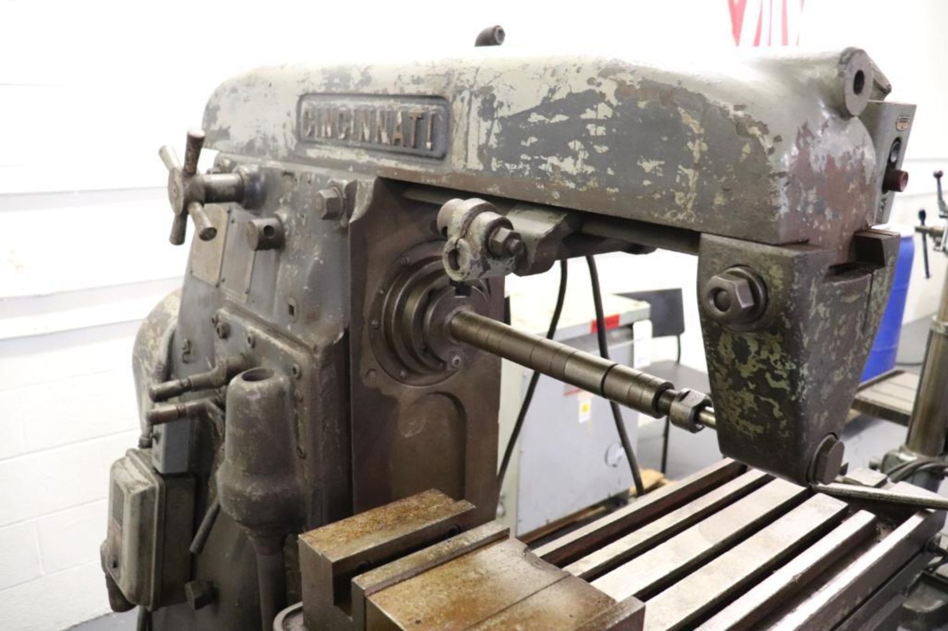 Cincinnati No 2M horizontal milling machine - Image 3 of 13