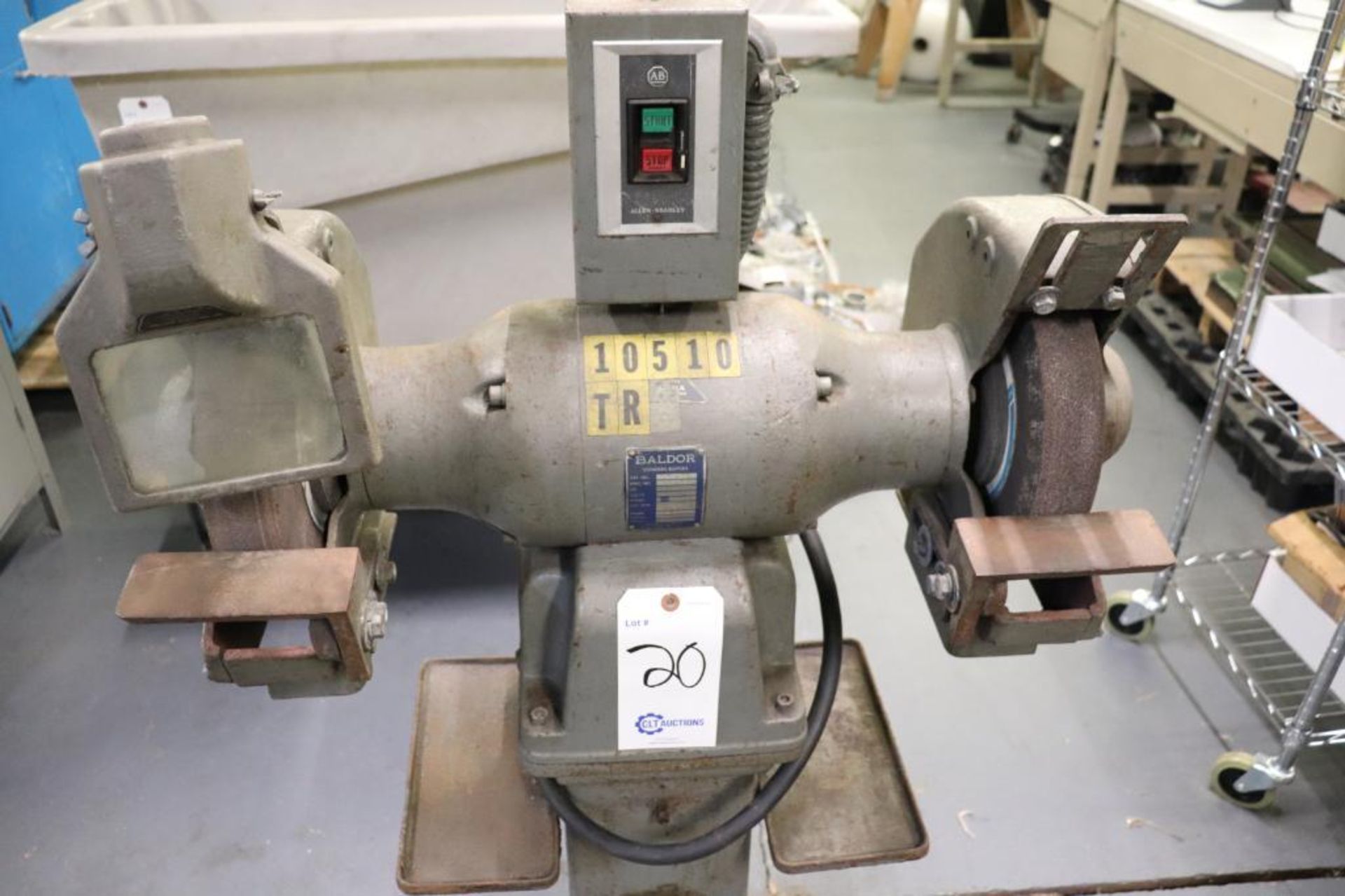 Baldor No.1215W, 3hp pedestal grinder - Image 2 of 3