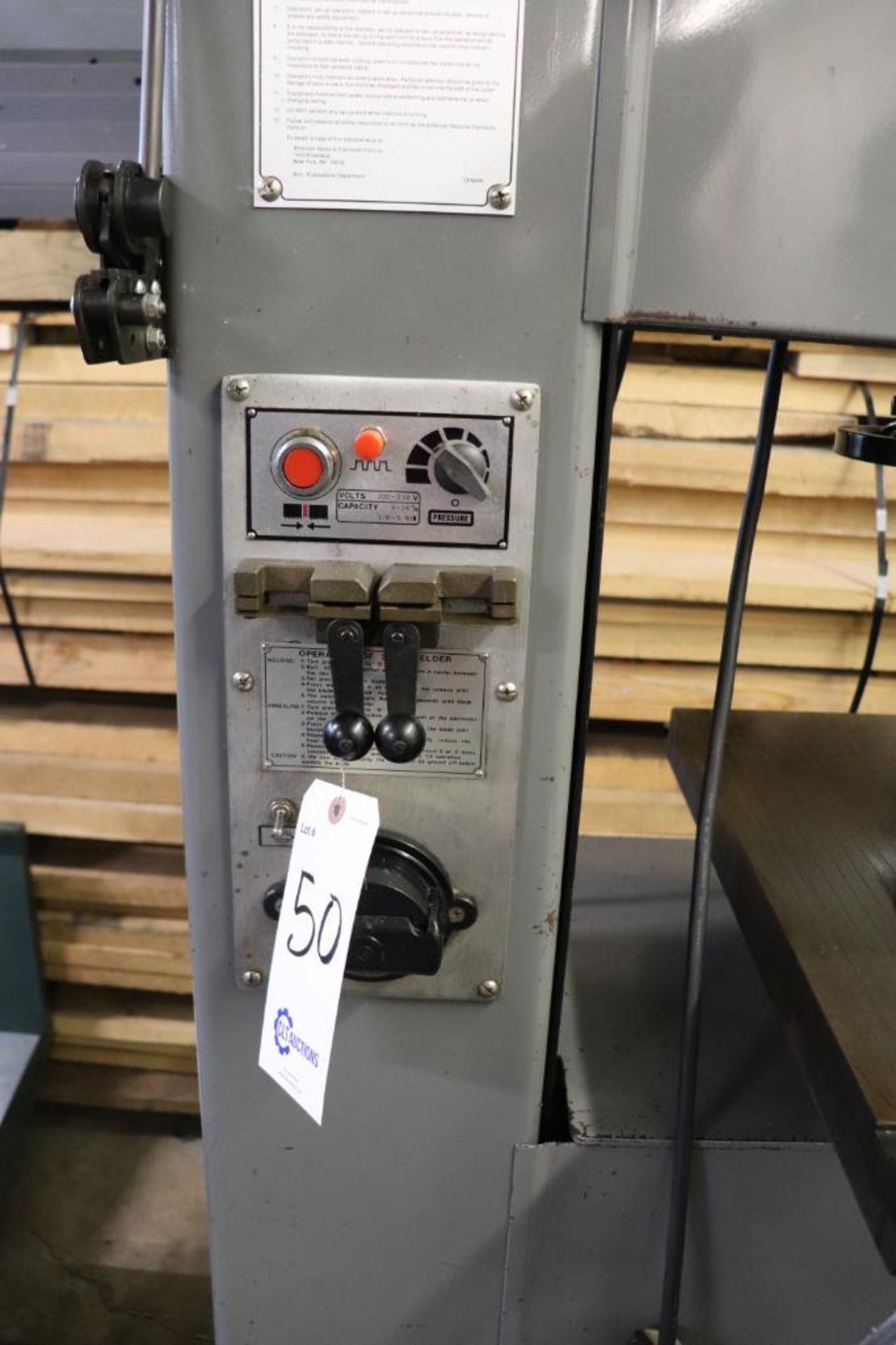 Jet VBS-1610 vertical bandsaw w/ blade welder - Image 4 of 7