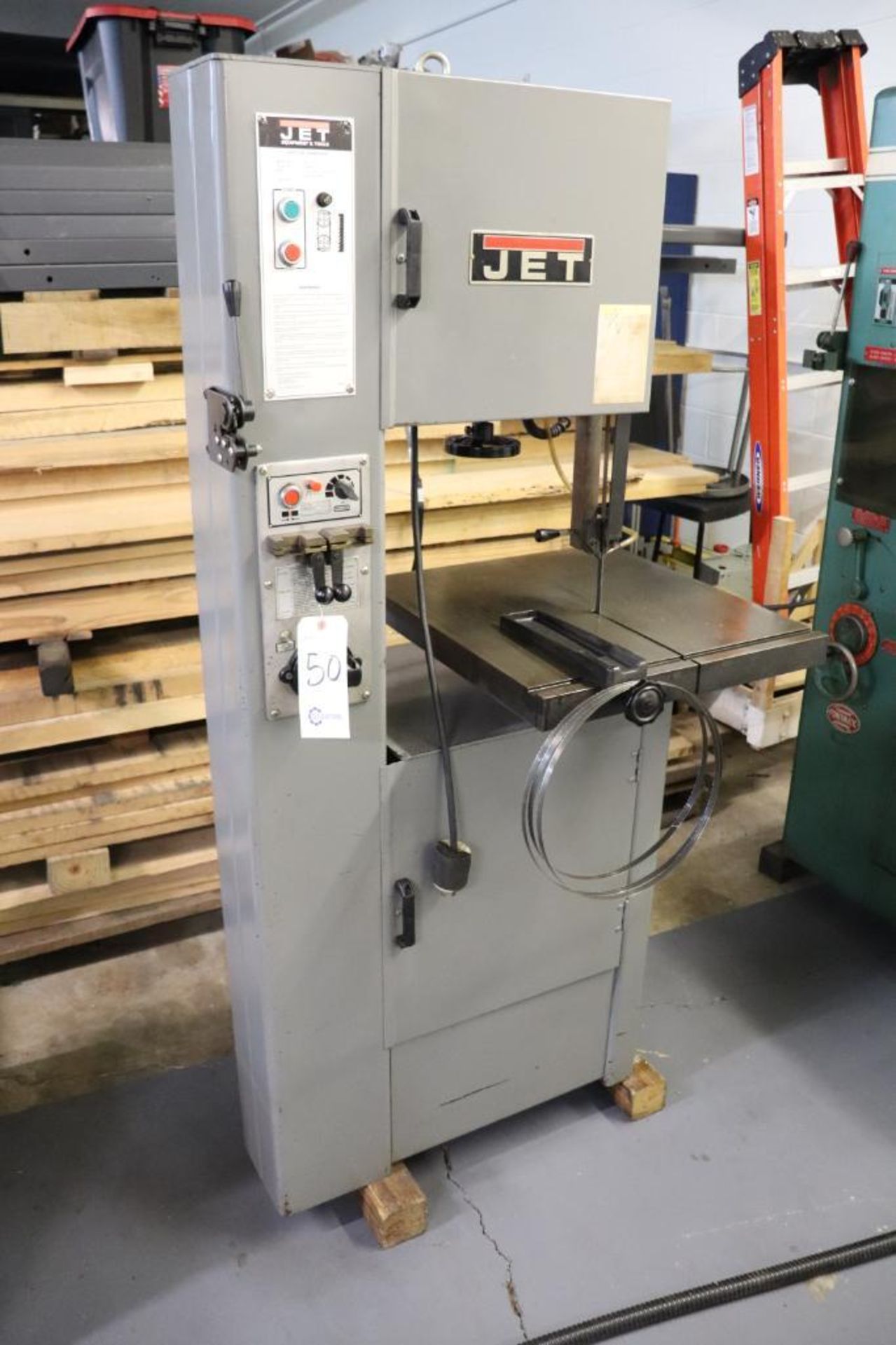 Jet VBS-1610 vertical bandsaw w/ blade welder