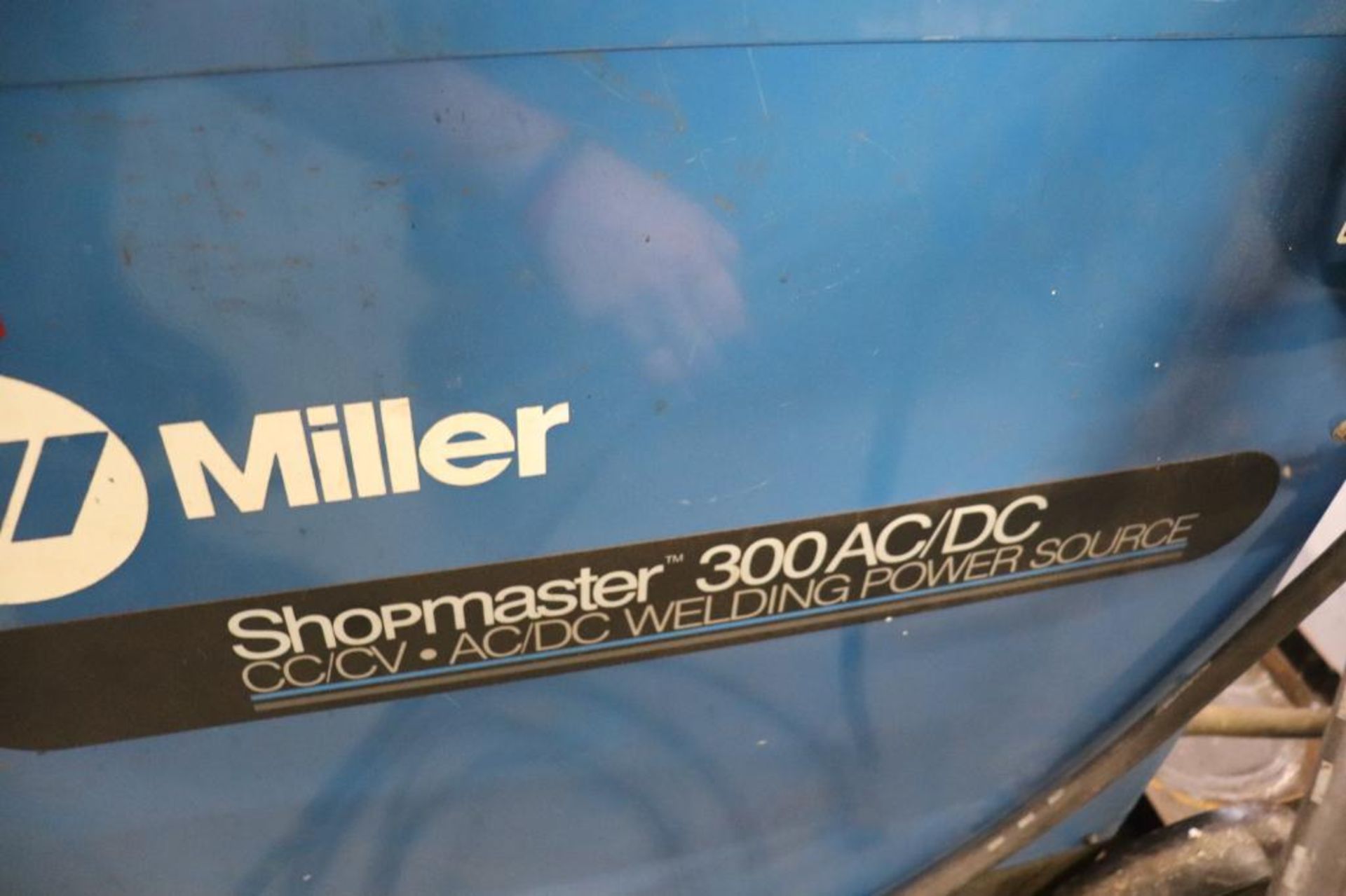 Miller shopmaster 300 w/ feeder & chiller - Image 6 of 10
