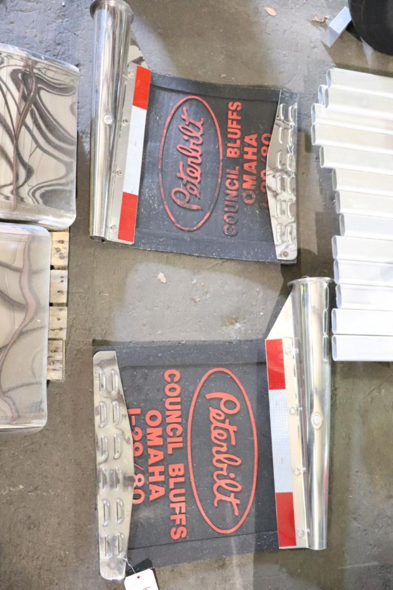 Peterbilt mud flaps