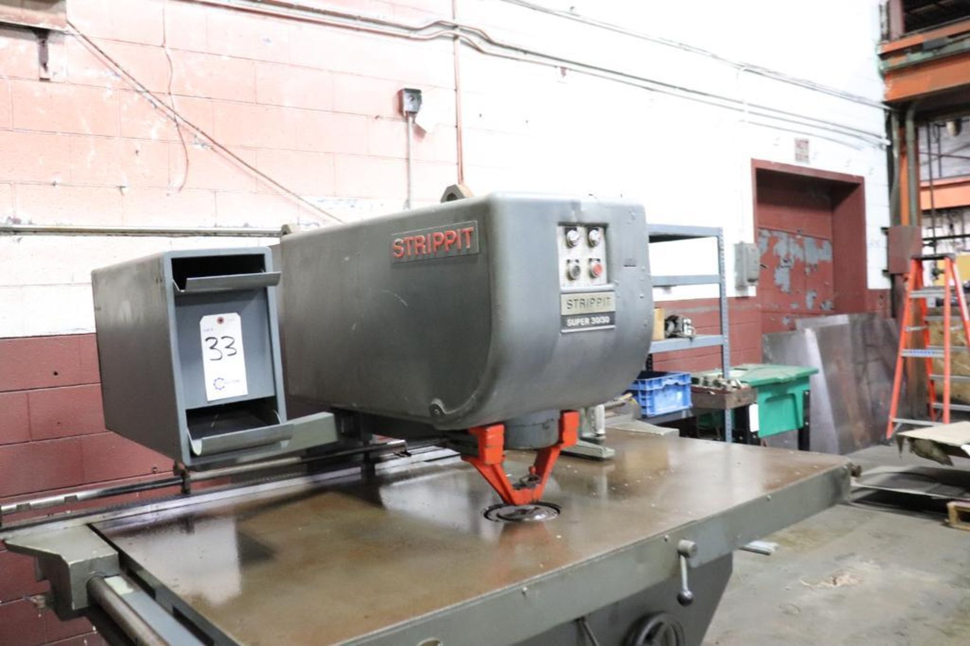 Strippit model 62000 Super 30/30 HD hydraulic fabricator punch - Image 3 of 15