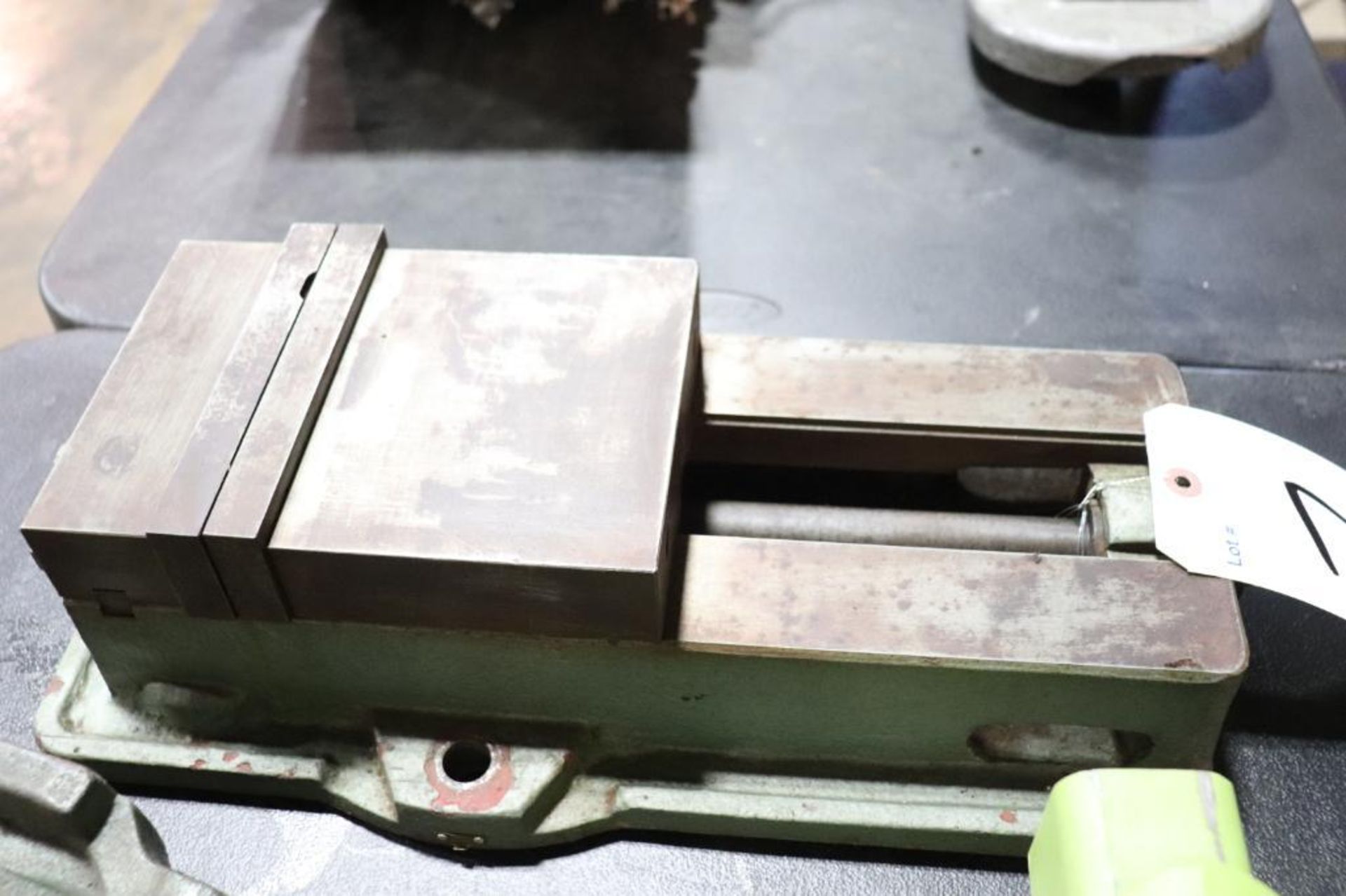 6" mill vise - Image 2 of 4